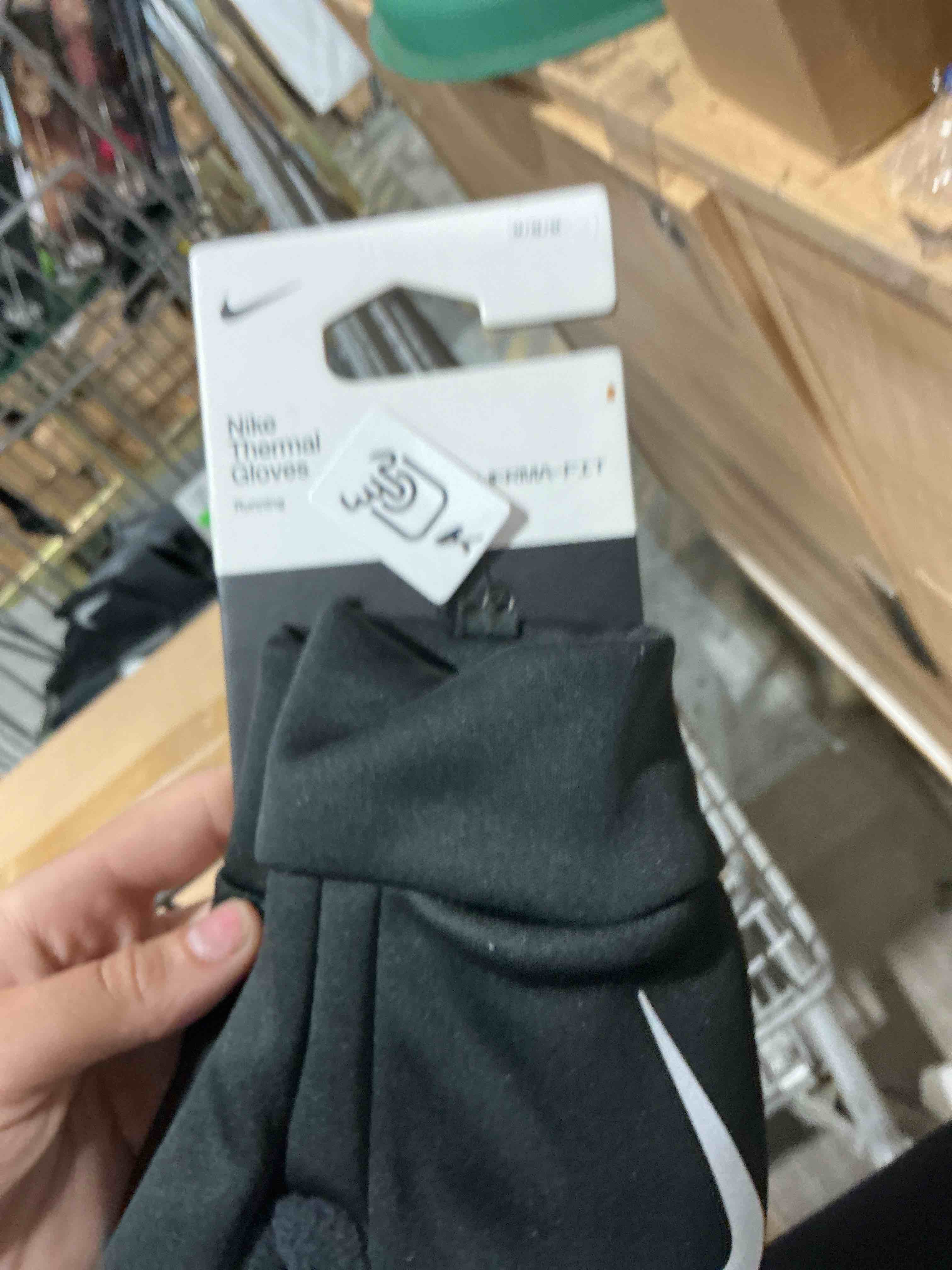 Condition photo showing New/Like New for nike adult thermal running gloves (black(n1000723082-001), medium)