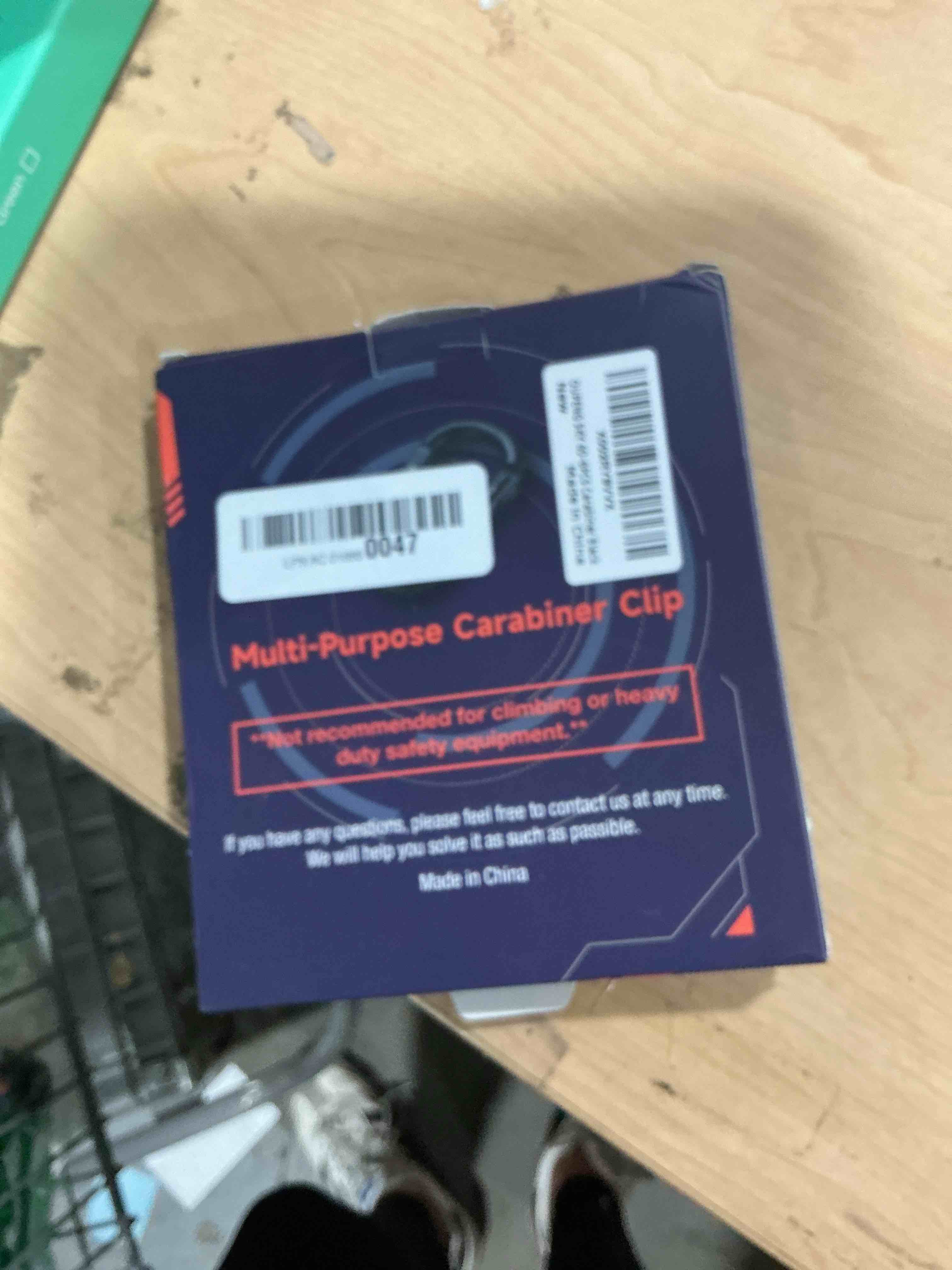 Condition photo showing New/Like New for carabiner clip - heavy duty carabiners 800lbs-13kn (2922 lbs) carabeaner d ring shape,key chain clip hook,keychain clip,multipurpose for camping, hiking,backpacking or other outdoor activities. 6pcs 2.5 inch (800 lbs)
