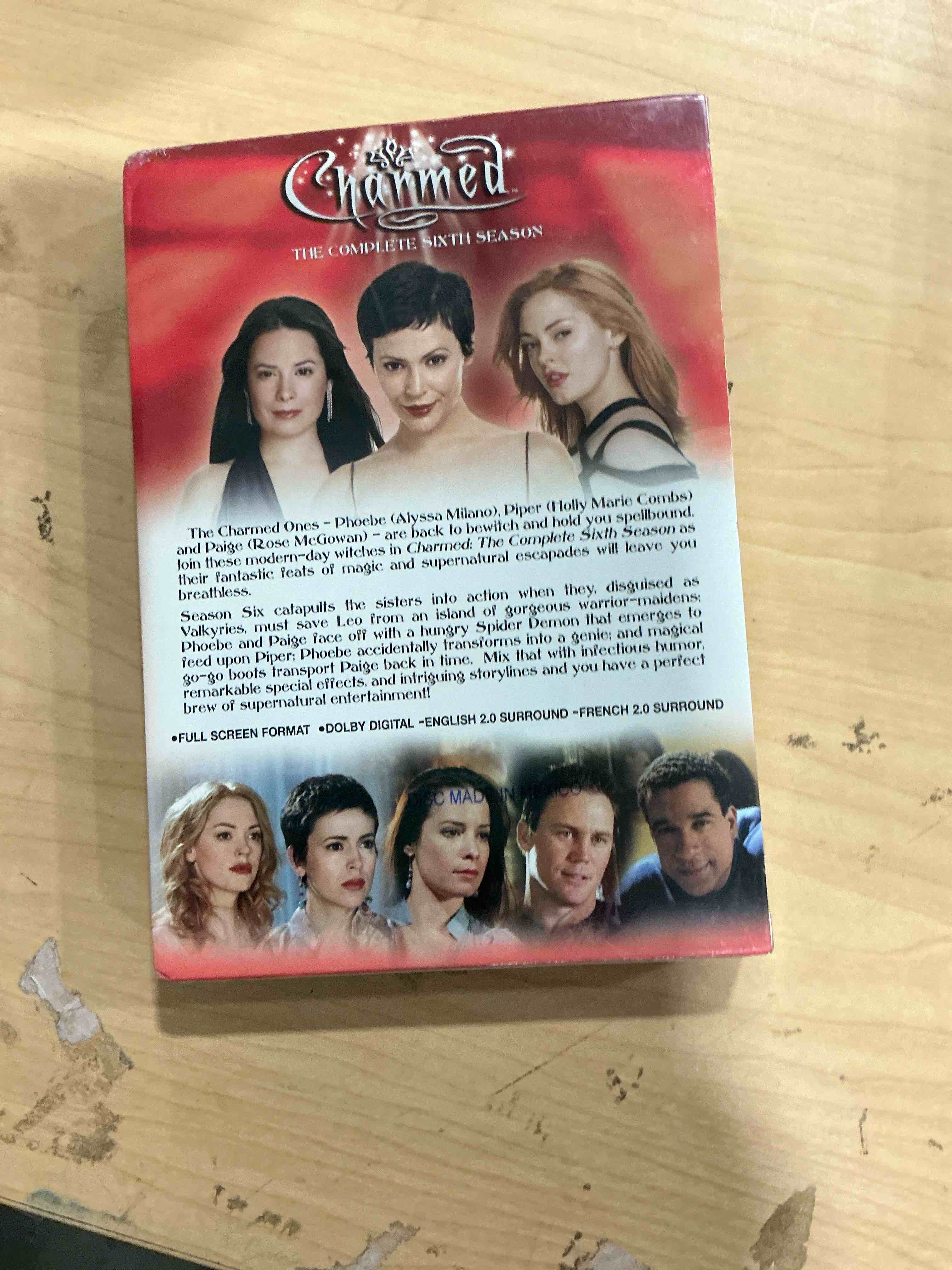Condition photo showing New/Like New for charmed: the complete sixth season (dvd)(2006)