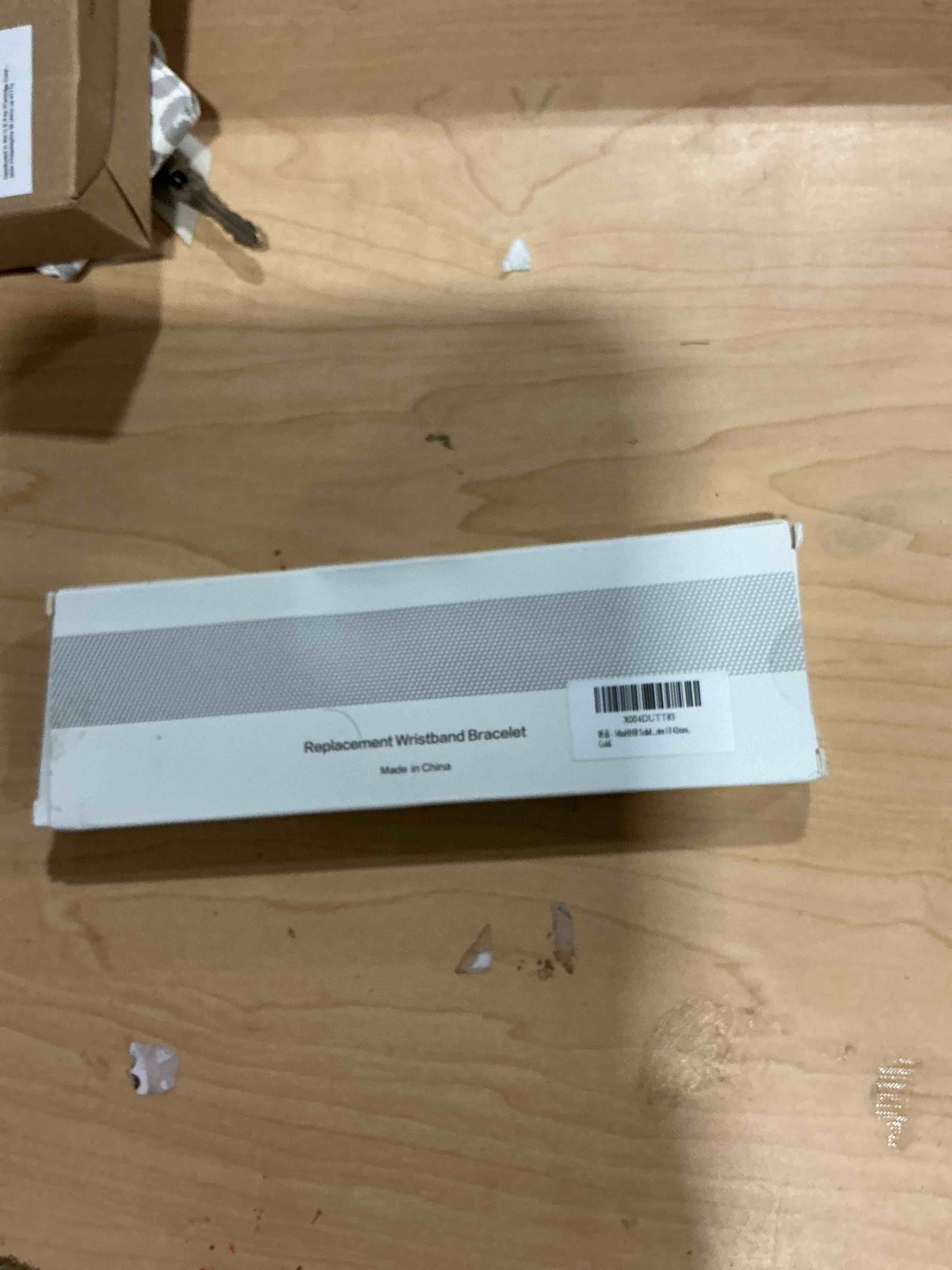 Condition photo showing New/Like New for miohhr solid stainless steel band compatible with apple watch 42mm (series 11 10), metal strap with soft tpu case for iwatch series 11/10 42mm women and men, gold gold 42mm (series 11 10)