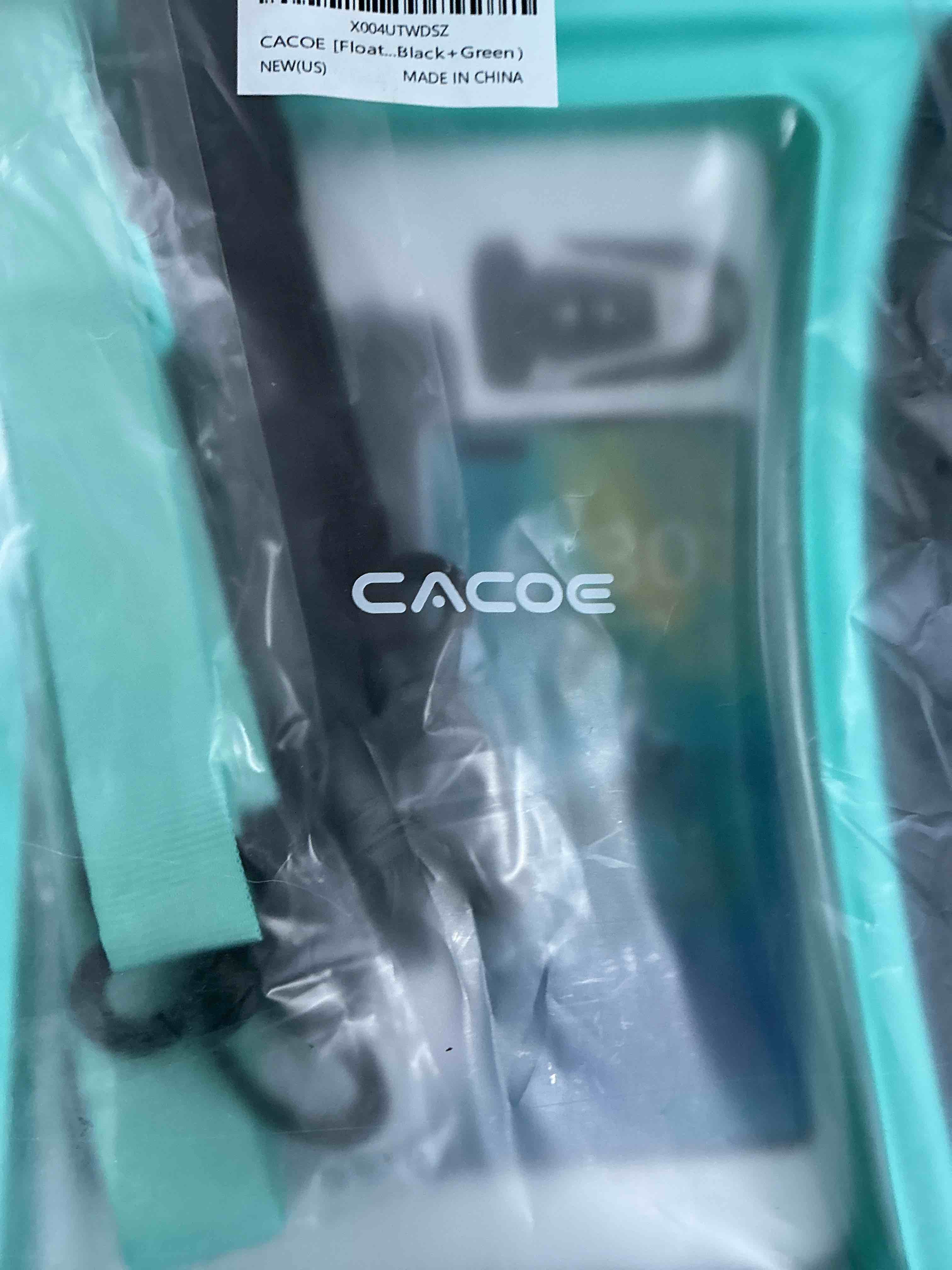 Condition photo showing New/Like New for cacoe floatable waterproof phone pouch 2 pack up to 10.0", black+green | floatable, ipx8 waterproof phone case,adjustable lanyard,dry bags for beach/cruise/travel/camping/kayak/vacation essentials black+green up to 10.0"-floatable