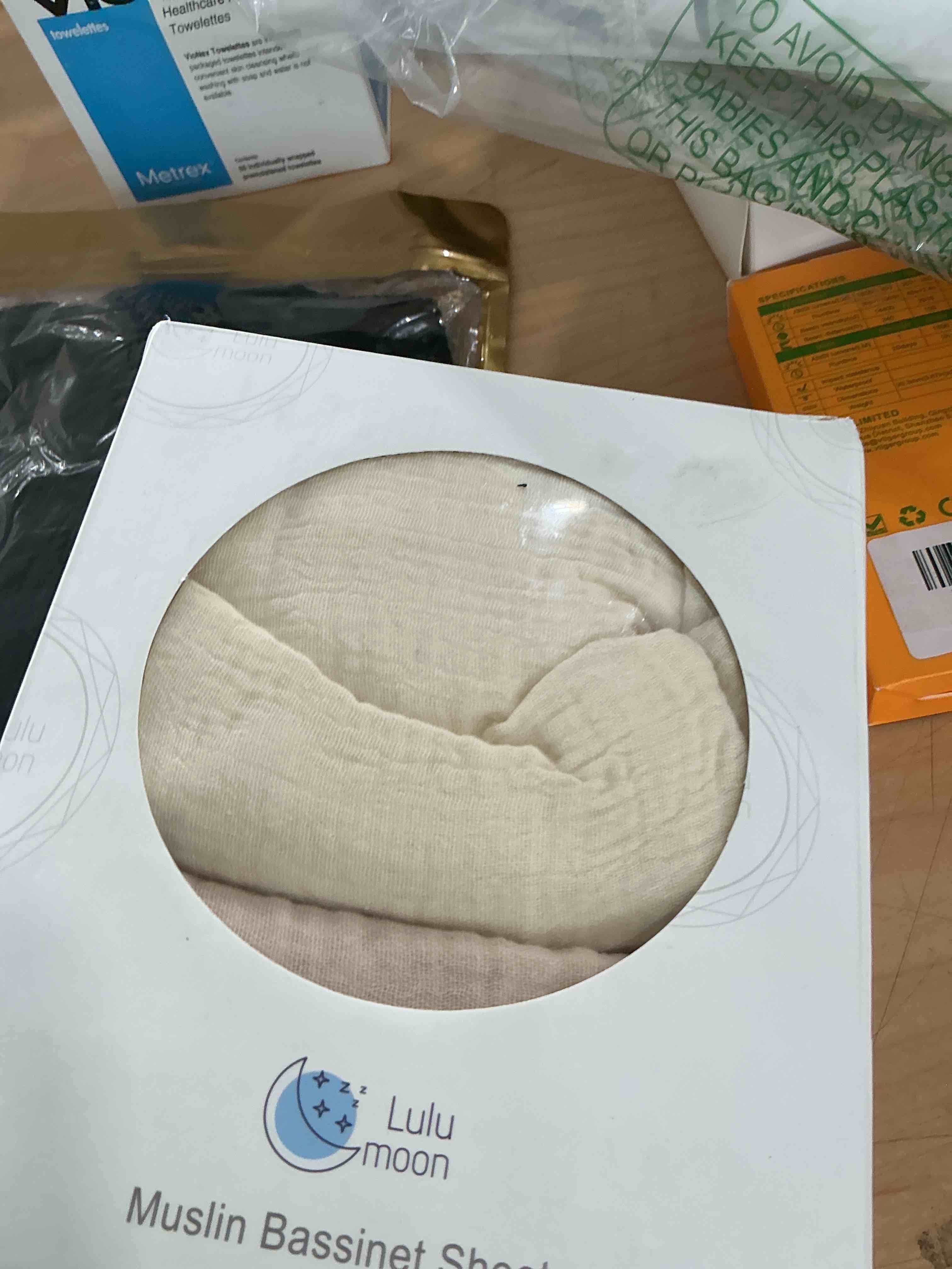 Condition photo showing New/Like New for lulumoon muslin bassinet sheets for baby: soft bedside sleeper bassinet fitted sheets for boys and girls white & cream bedside sleeper