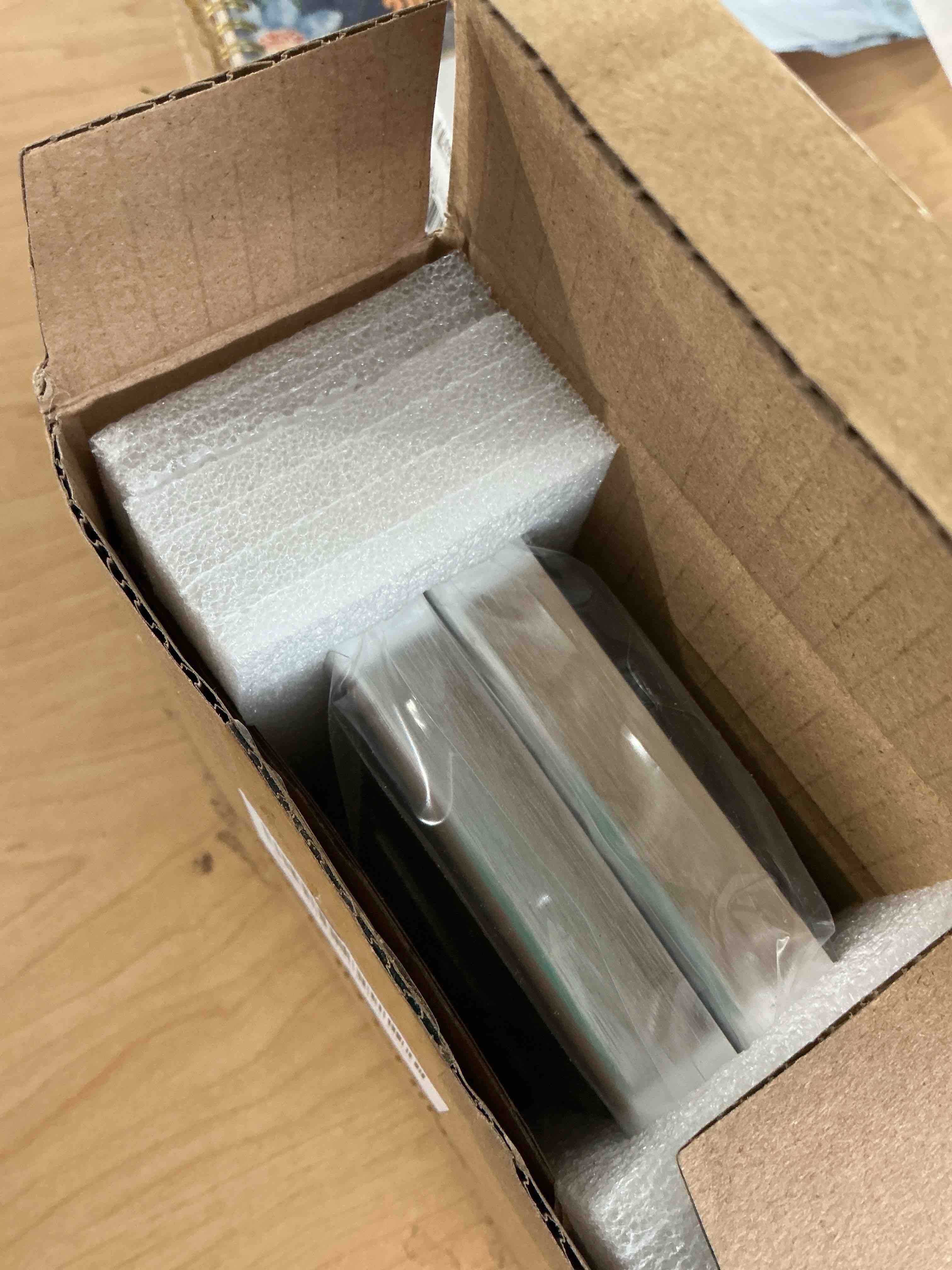 Condition photo showing New/Like New for 3x4 picture frame 2 pack silver aluminum hd glass | modern simple thin aluminum metal, tabletop and wall display, elegant ornament for daily family photo storage