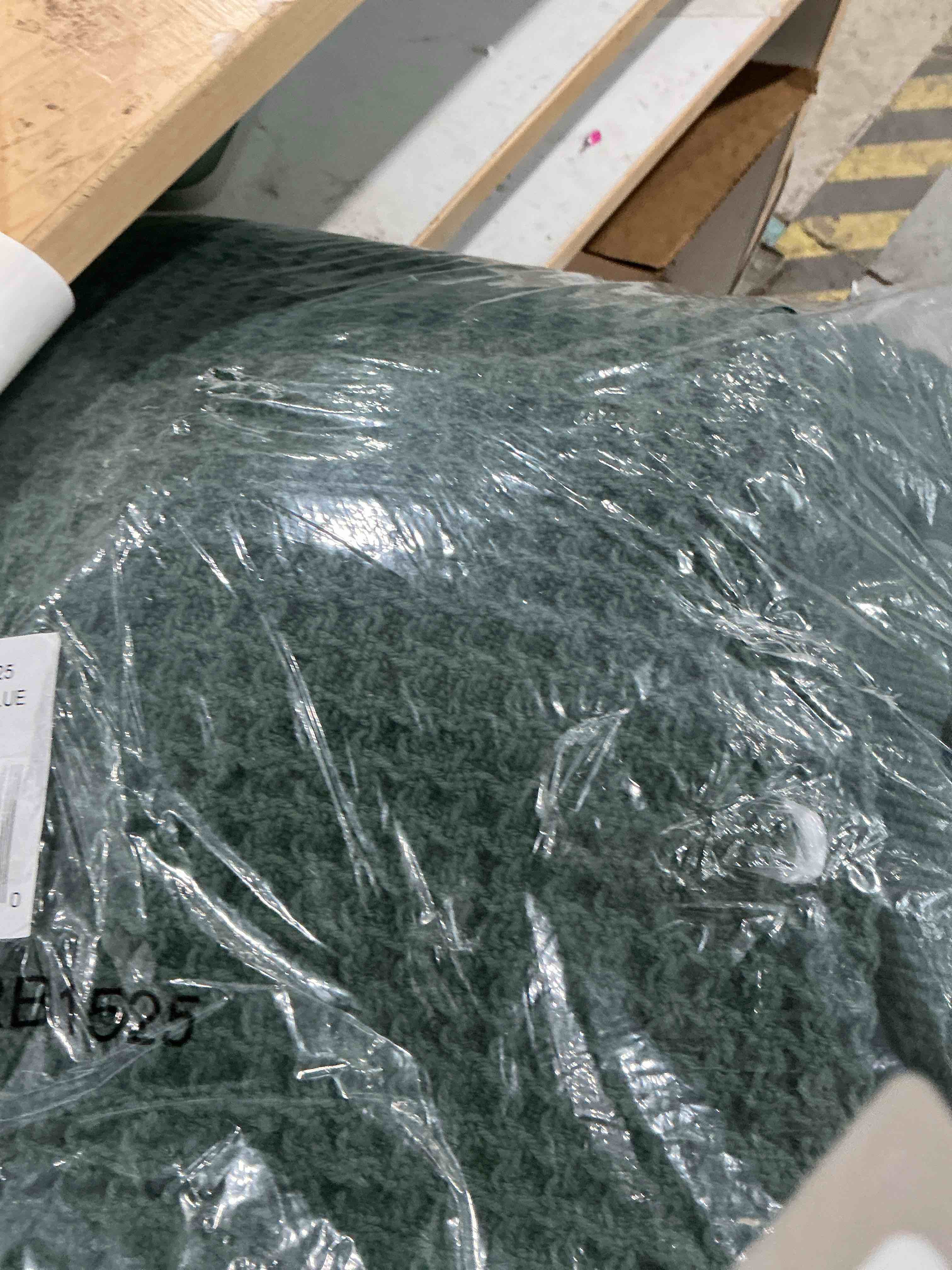 Condition photo showing New/Like New for 100% cotton cable knit throw blanket, lightweight soft knit blanket for sofa couch bed, breathable all-season throw, cozy decorative blanket, 50 x 60 inch,olive green