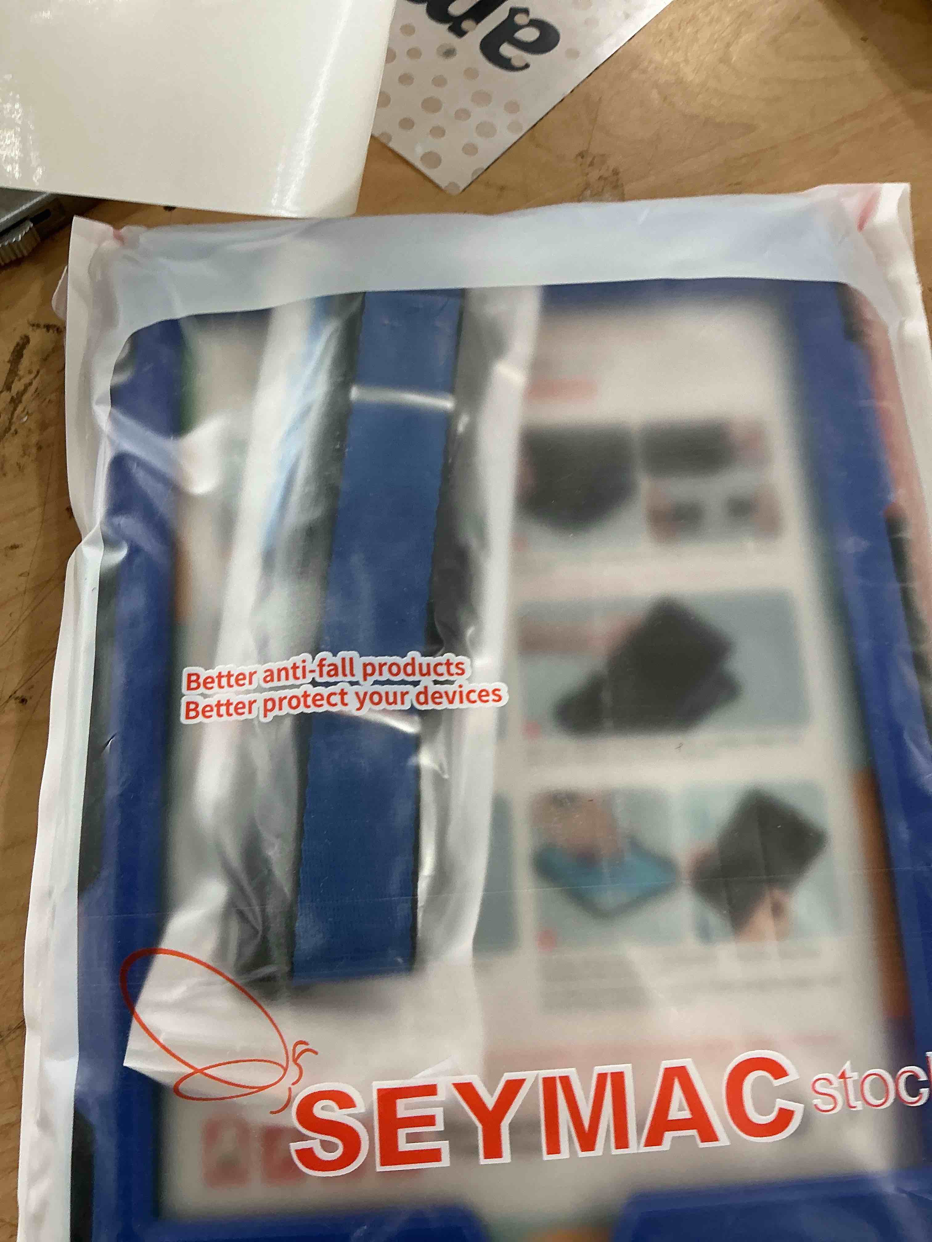 Condition photo showing New/Like New for seymac stock case for ipad (a16) 11th/10th generation 11''/10.9'' 2025/2022, full-body drop protection case with screen protector &360° rotate hand strap/stand, blue+black