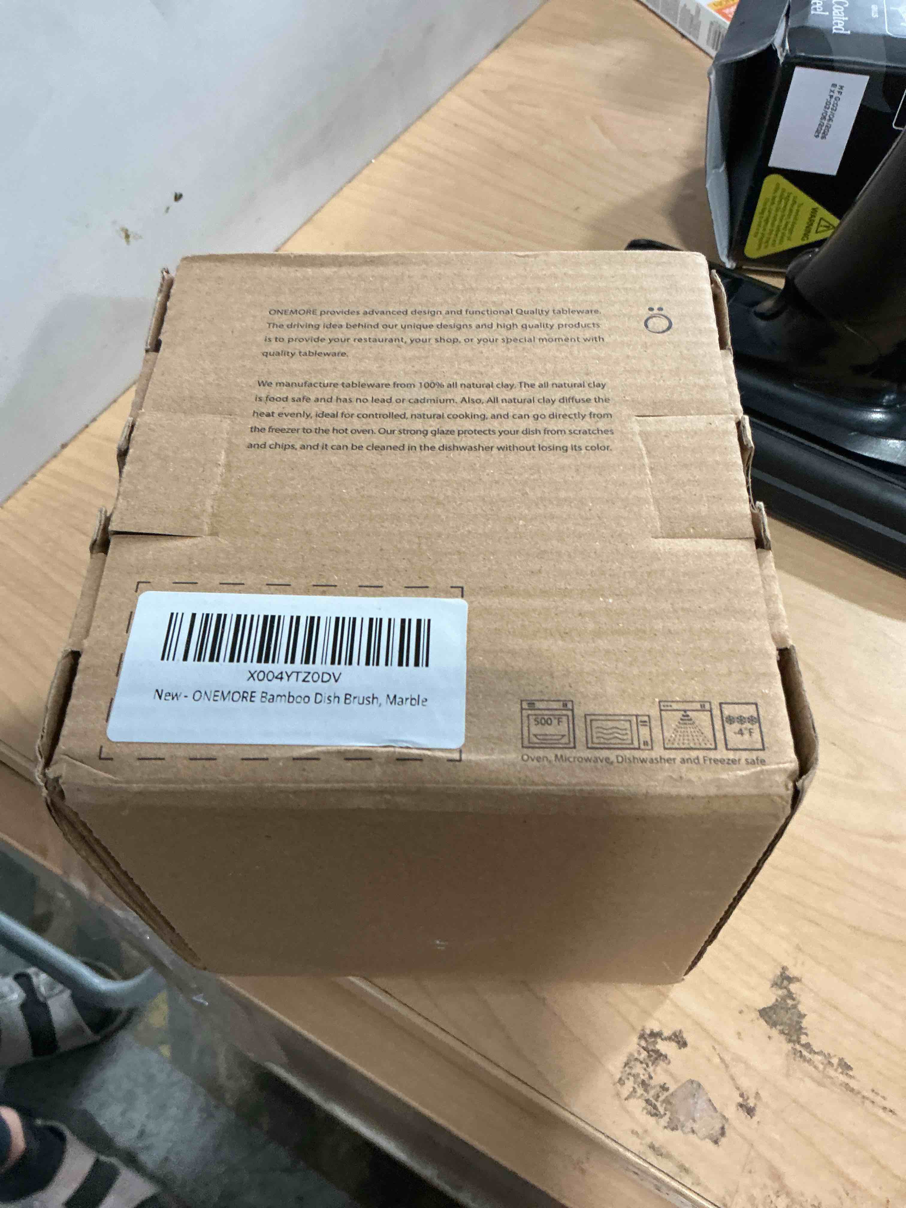 Condition photo showing New/Like New for Untitled Item