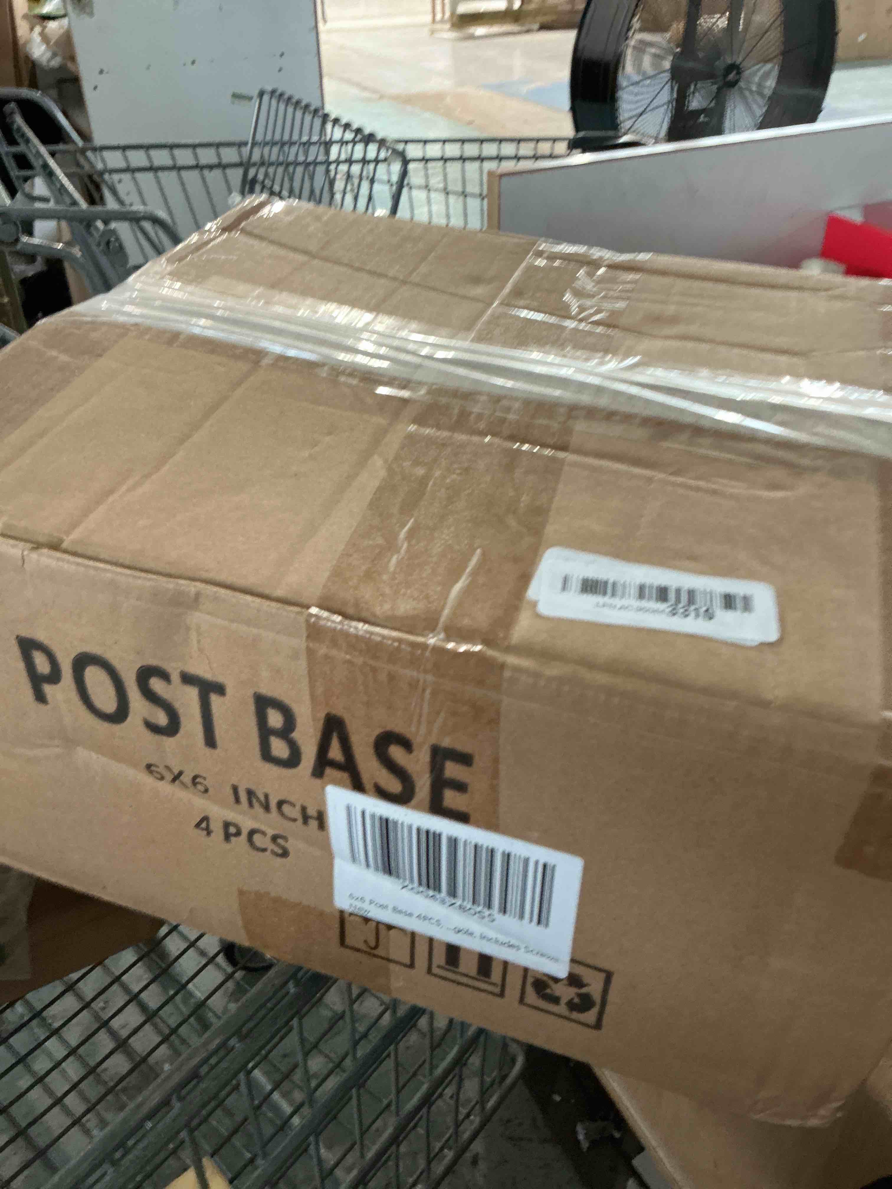 Condition photo showing New/Like New for 6x6 post base 4pcs, inner size 5.6x5.6 inch fence post anchor, rust-proof 13 gauge heavy duty solid steel black powder-coated railing post brackets, for support deck, pergola, includes screws 6x6 4