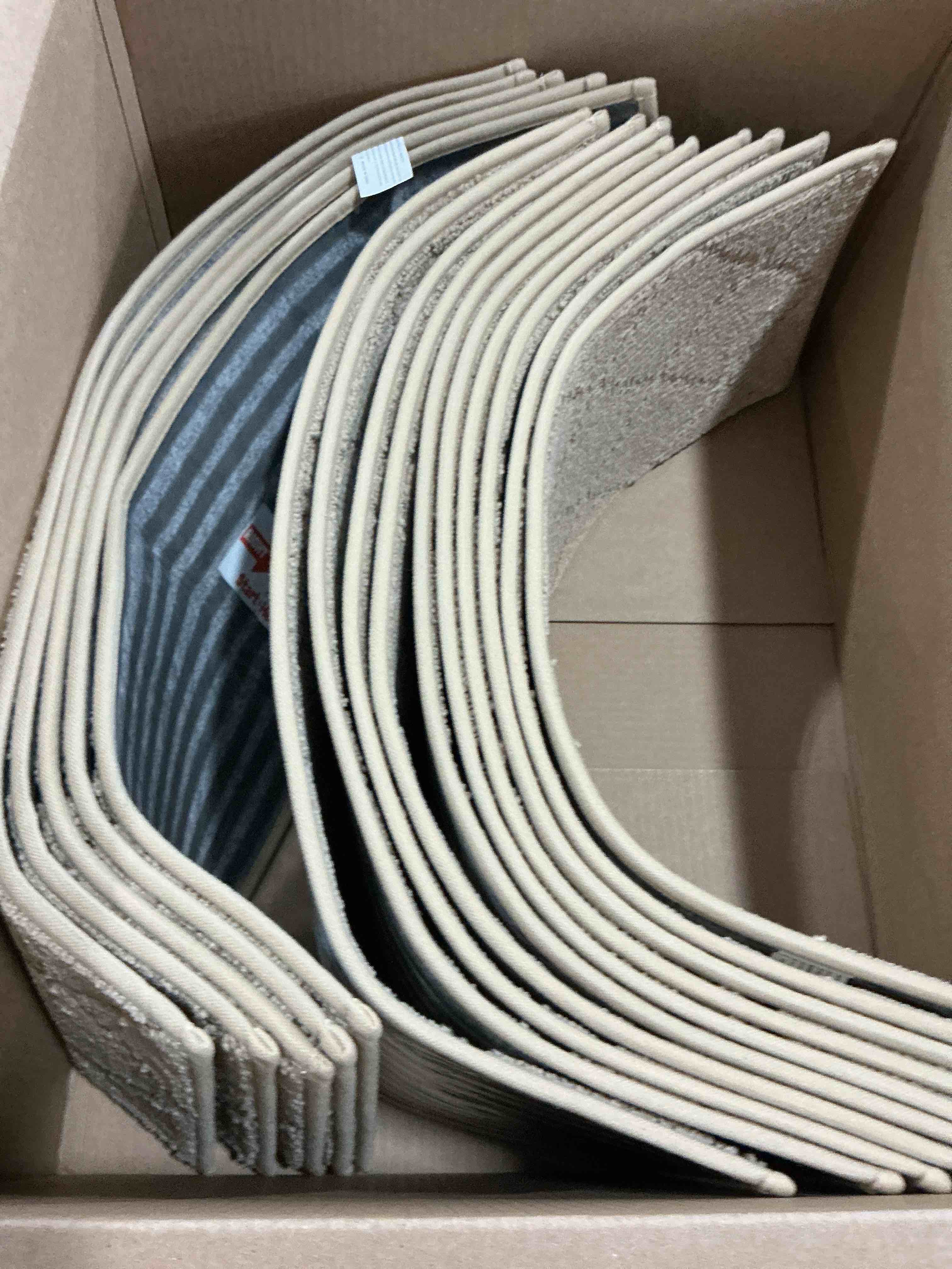 Condition photo showing New/Like New for cosy homeer edging stair treads non-slip carpet mat 28inx9in indoor stair runners for wooden steps, edging stair rugs for kids and dogs, 100% polyester tpe backing (15pc, beige) beige 28 x 9 inches (15 pieces)