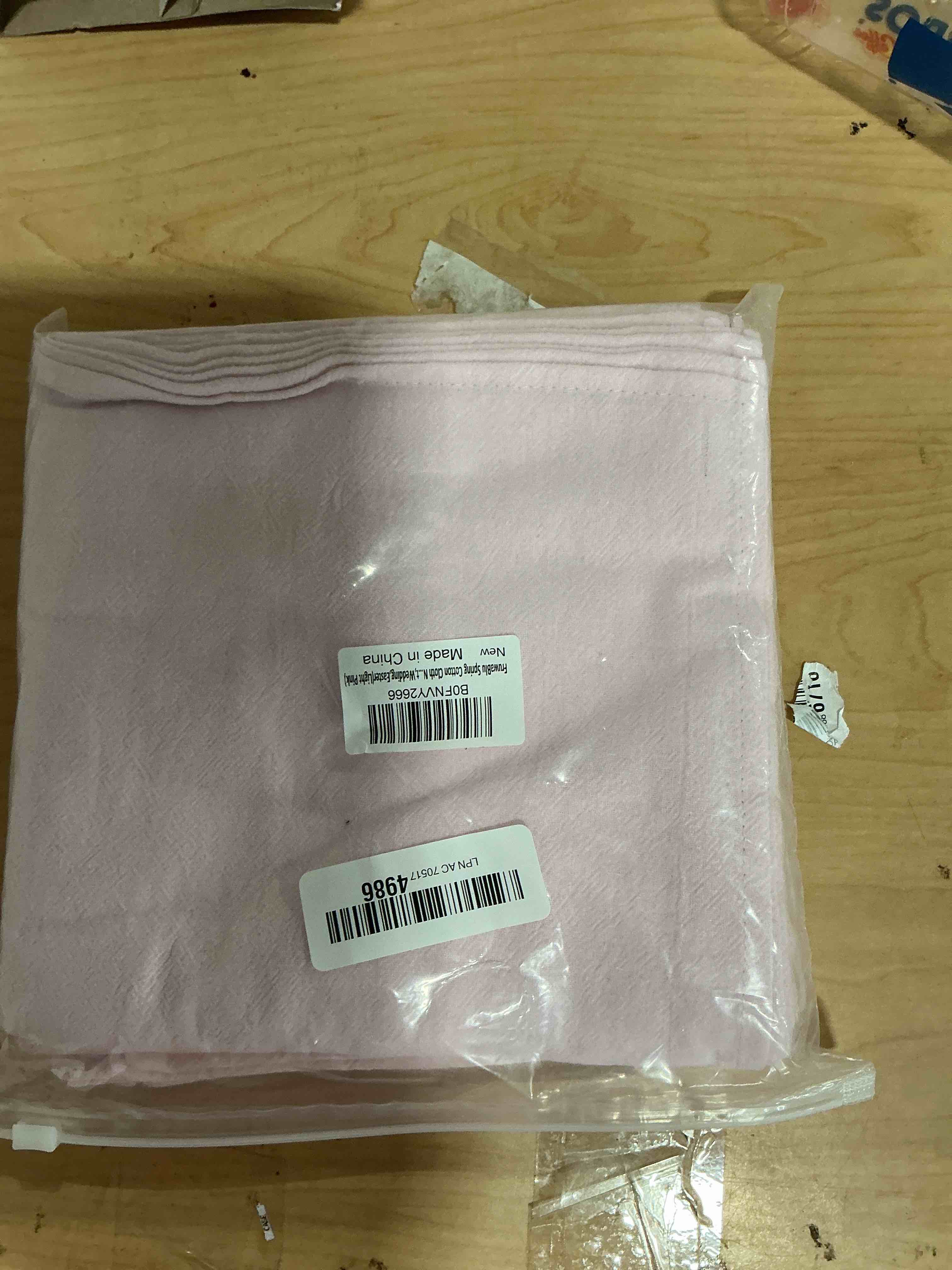 Condition photo showing New/Like New for spring cotton cloth napkins set of 12, 16’’x16’’, dinner cloth napkins washable bulk with hemmed edges, for hotel restaurant, wedding, easter (light pink)