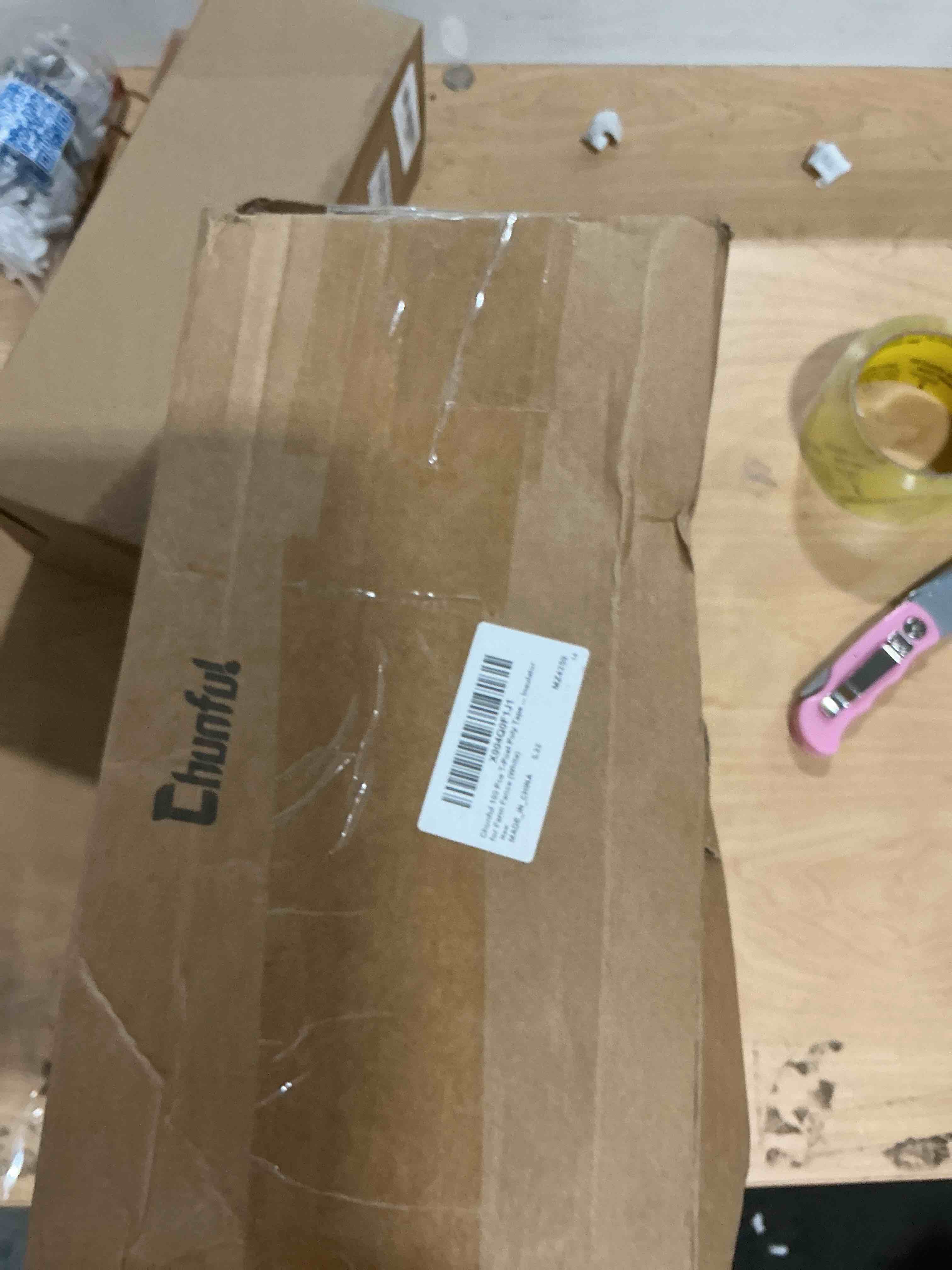 Condition photo showing Good Condition for chunful post poly tape insulator large snap t-post holding electric fence insulator for farm fence (black)