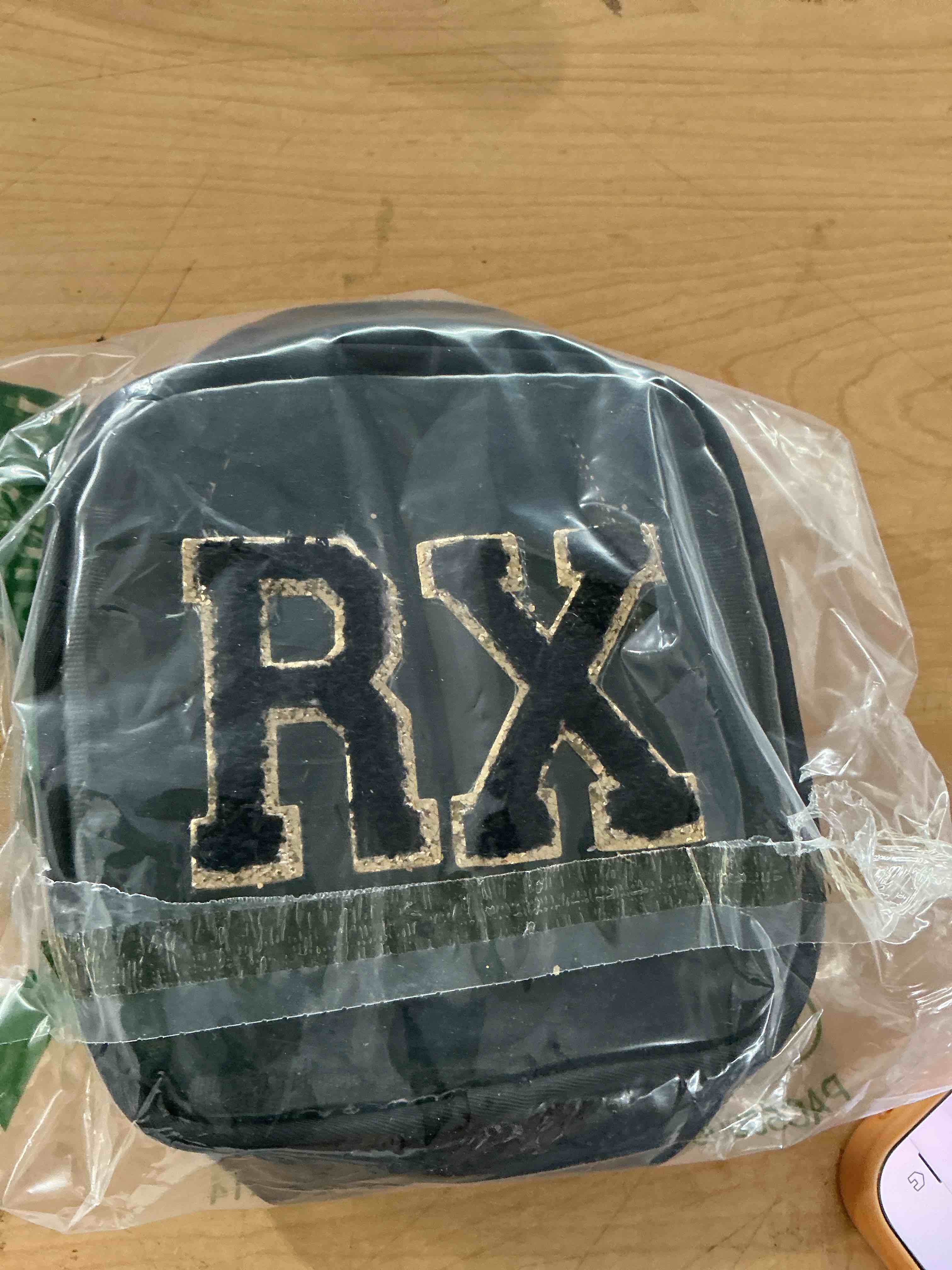 Condition photo showing New/Like New for rsrsleii small chenille letter clear medicine makeup bag(05black)