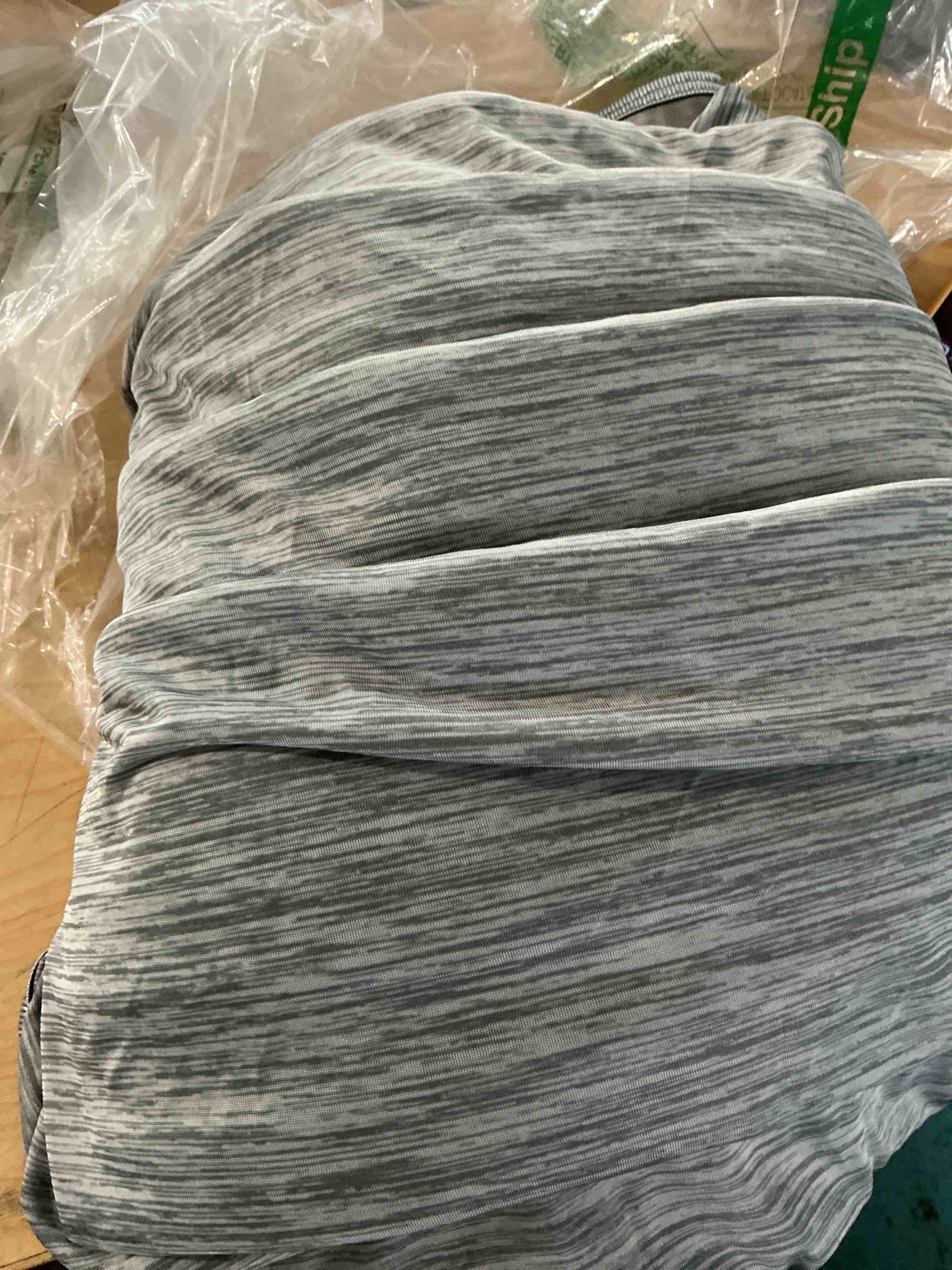 Condition photo showing Good Condition for breescape king fitted sheet only, qmax>0.46 cool, deep pocket, gray