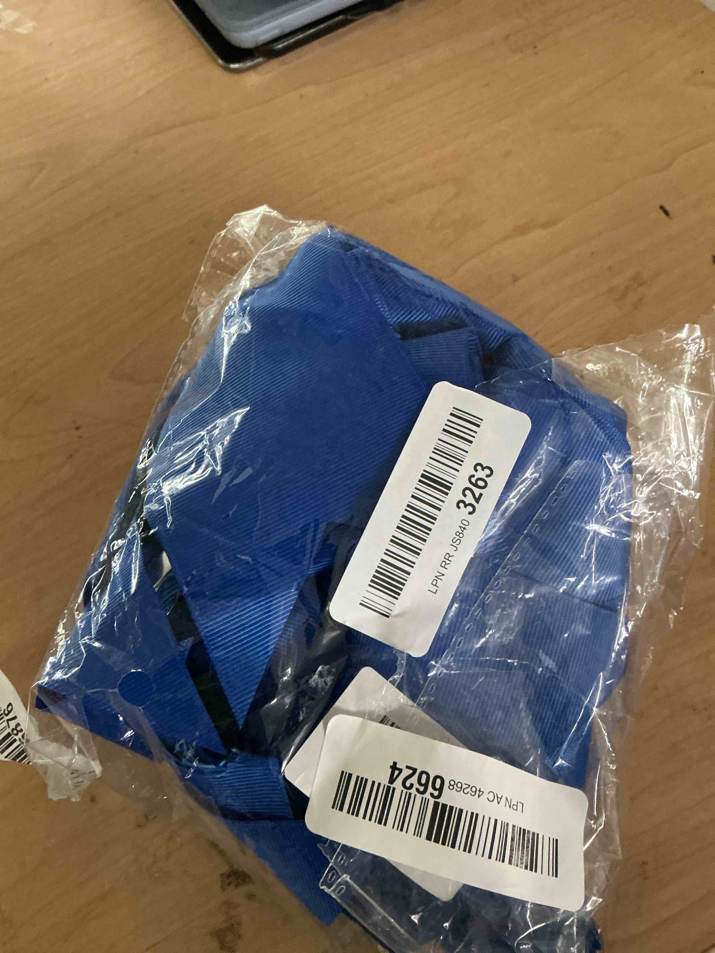 https://s3.amazonaws.com/lotting-images-prod/NonstopDeals/GRA4525669_1789661865961.jpeg