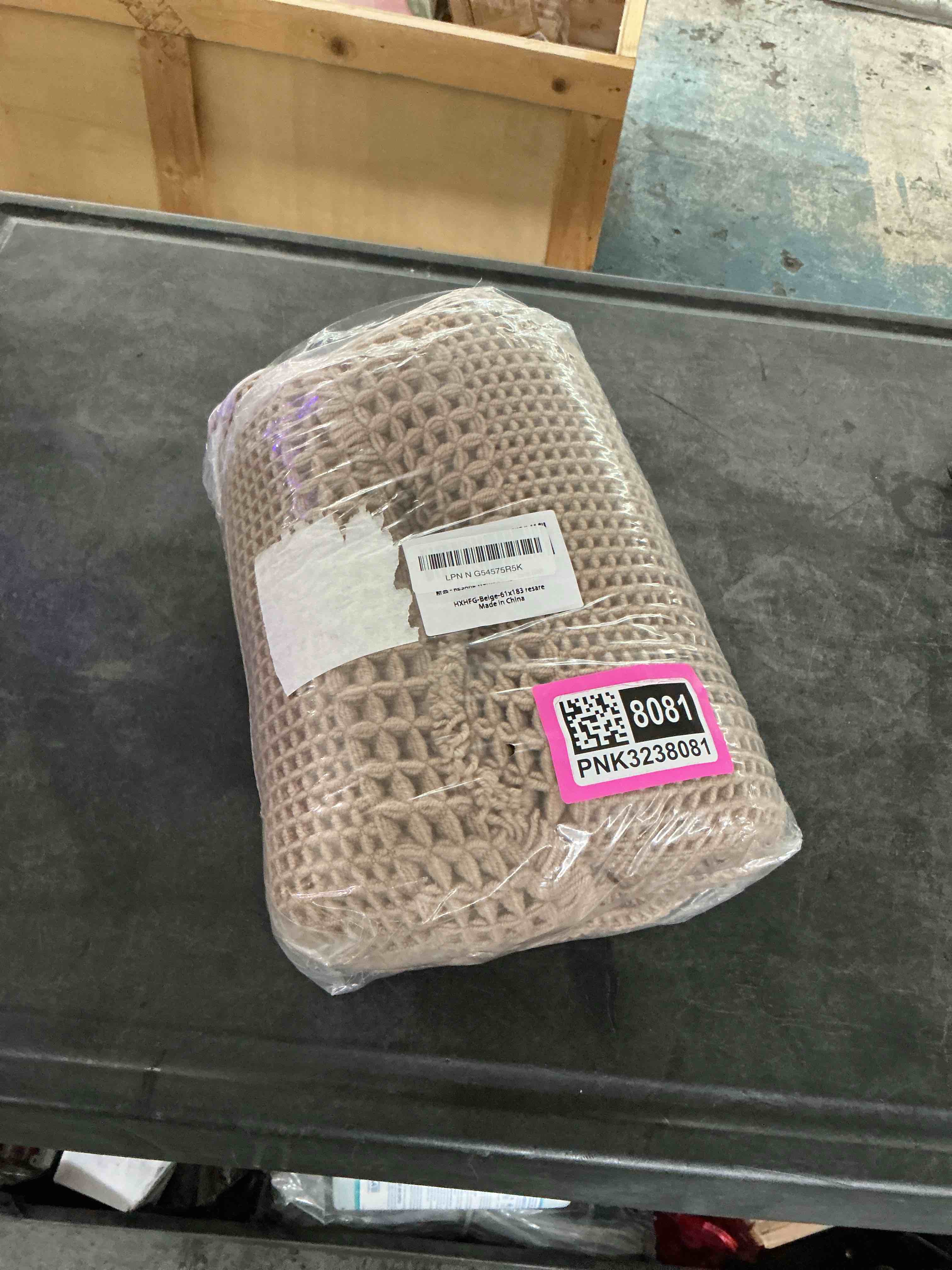 https://s3.amazonaws.com/lotting-images-prod/NonstopDeals/PNK3238081_1758124939184.jpeg