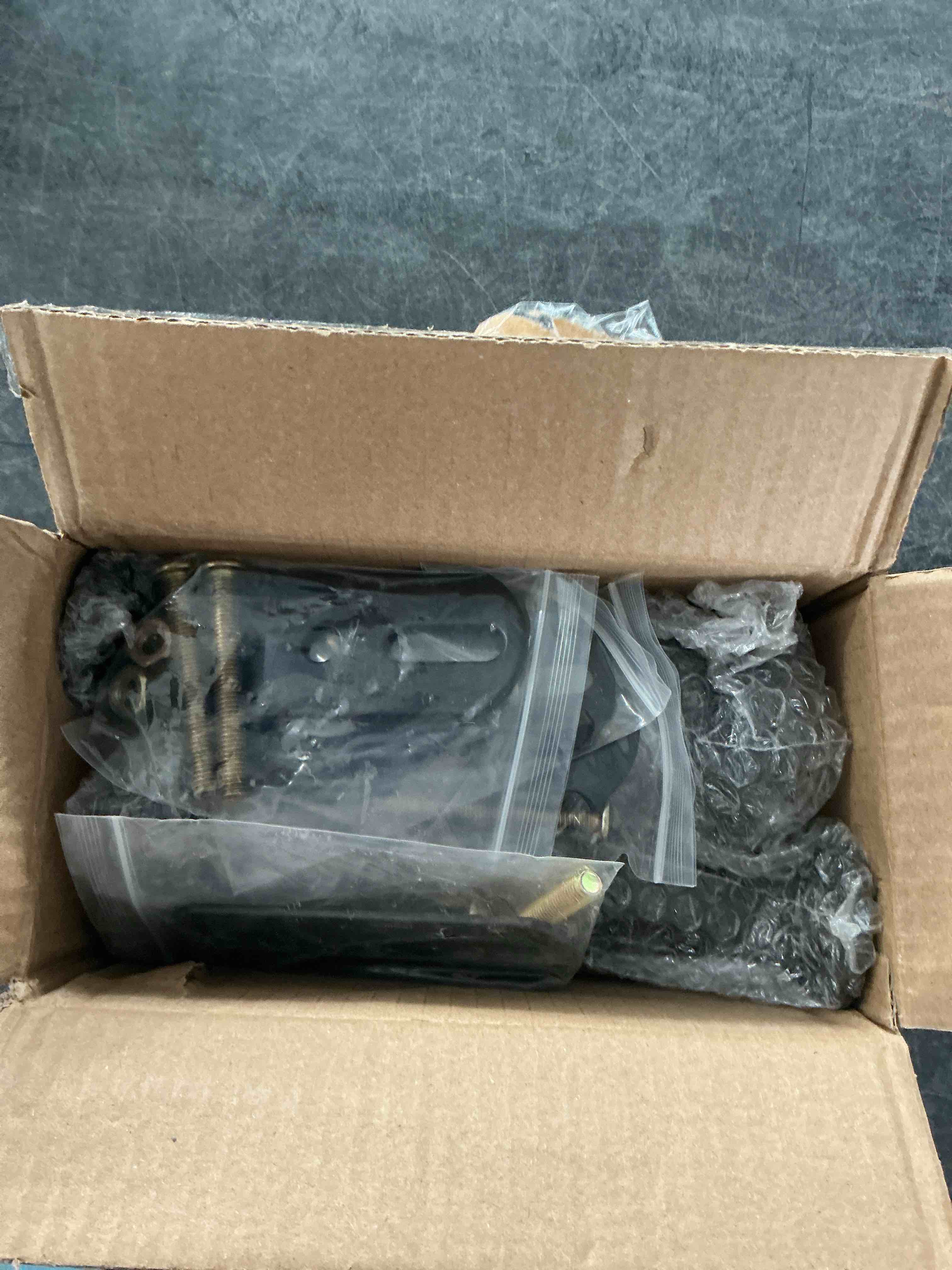 https://s3.amazonaws.com/lotting-images-prod/NonstopDeals/PNK3238130_1758130752189.jpeg