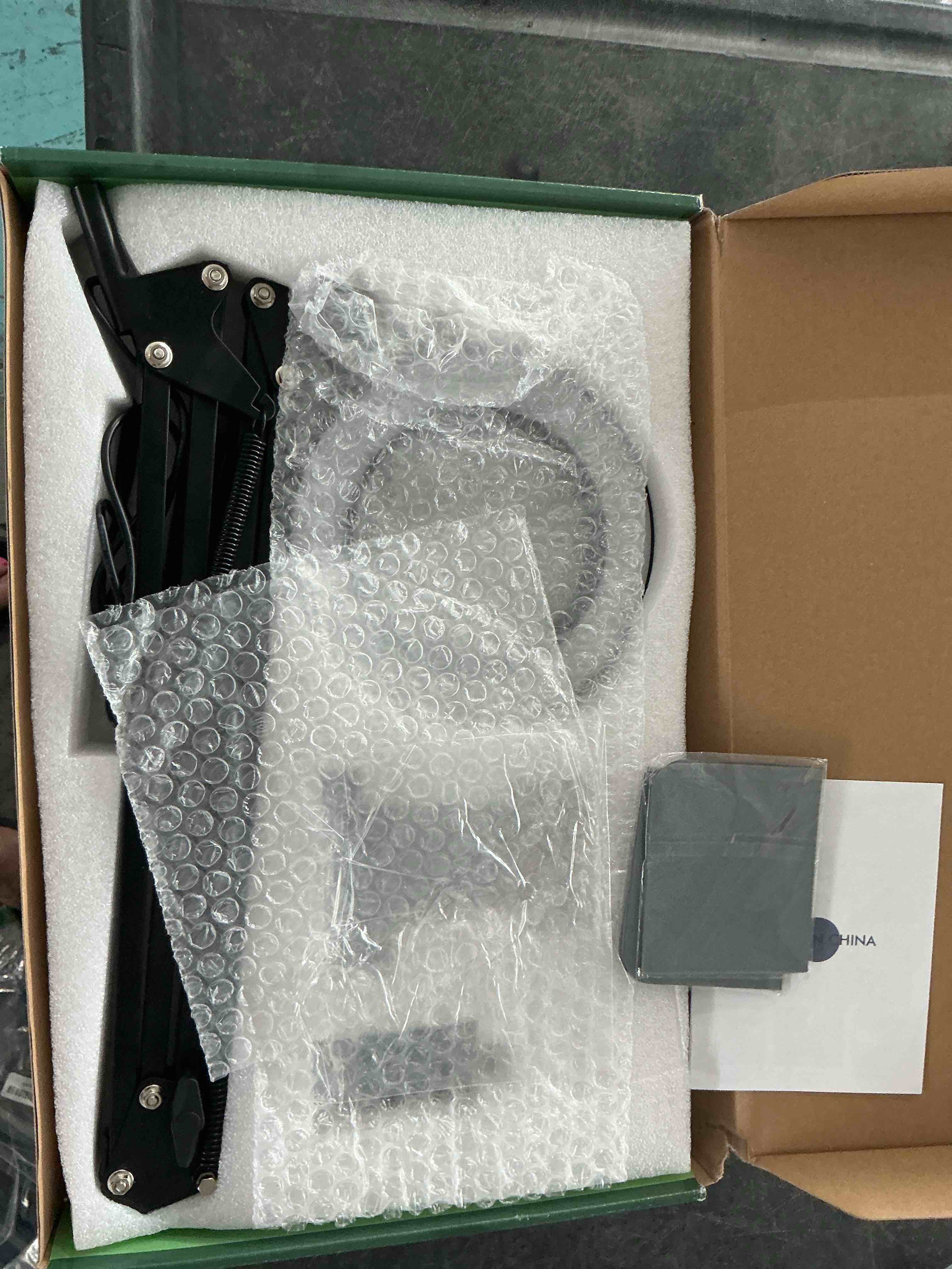 https://s3.amazonaws.com/lotting-images-prod/NonstopDeals/PNK3238134_1758131001716.jpeg