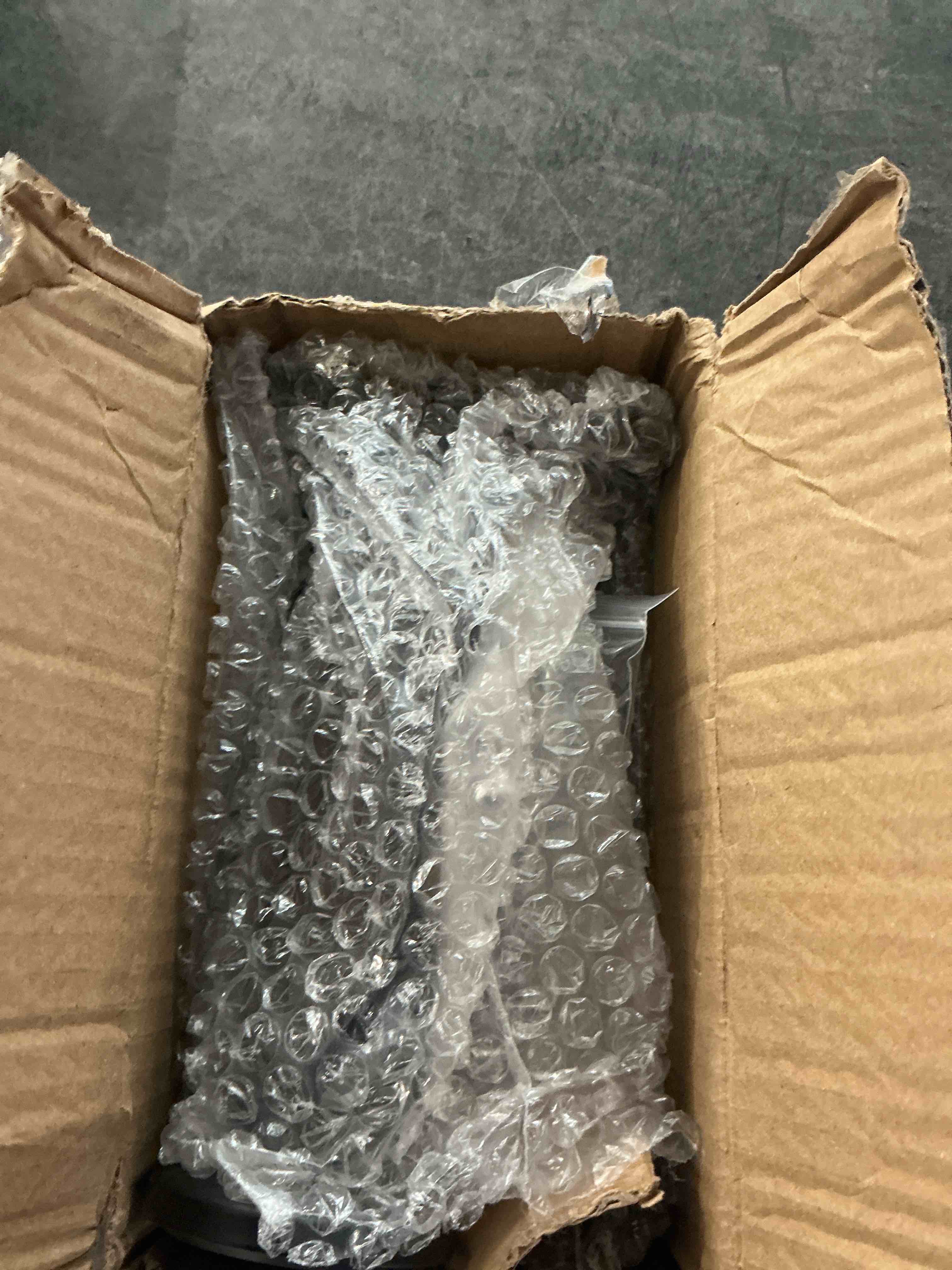 https://s3.amazonaws.com/lotting-images-prod/NonstopDeals/PNK3238139_1758131598593.jpeg