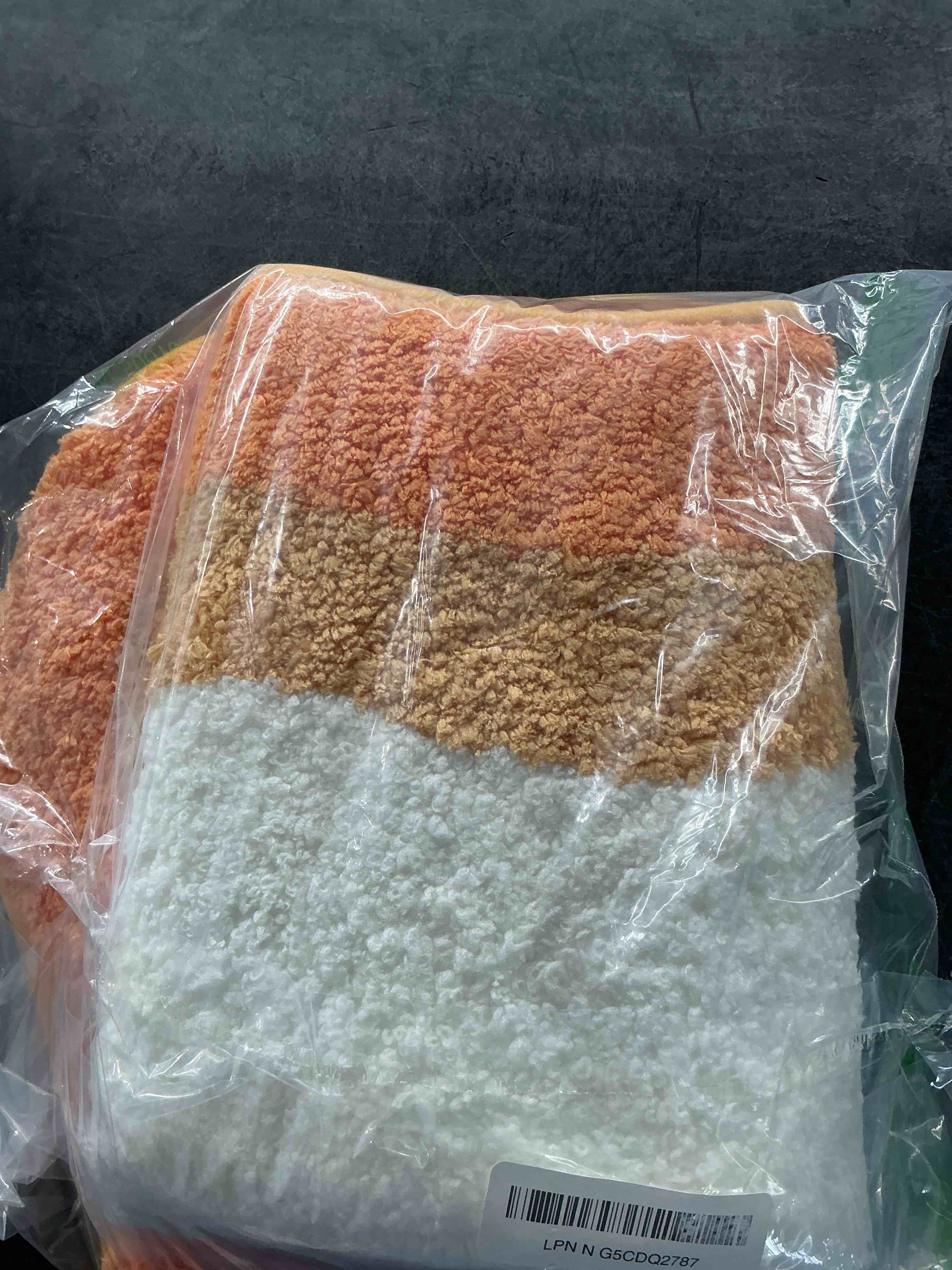 https://s3.amazonaws.com/lotting-images-prod/NonstopDeals/PNK3238161_1758137343093.jpeg
