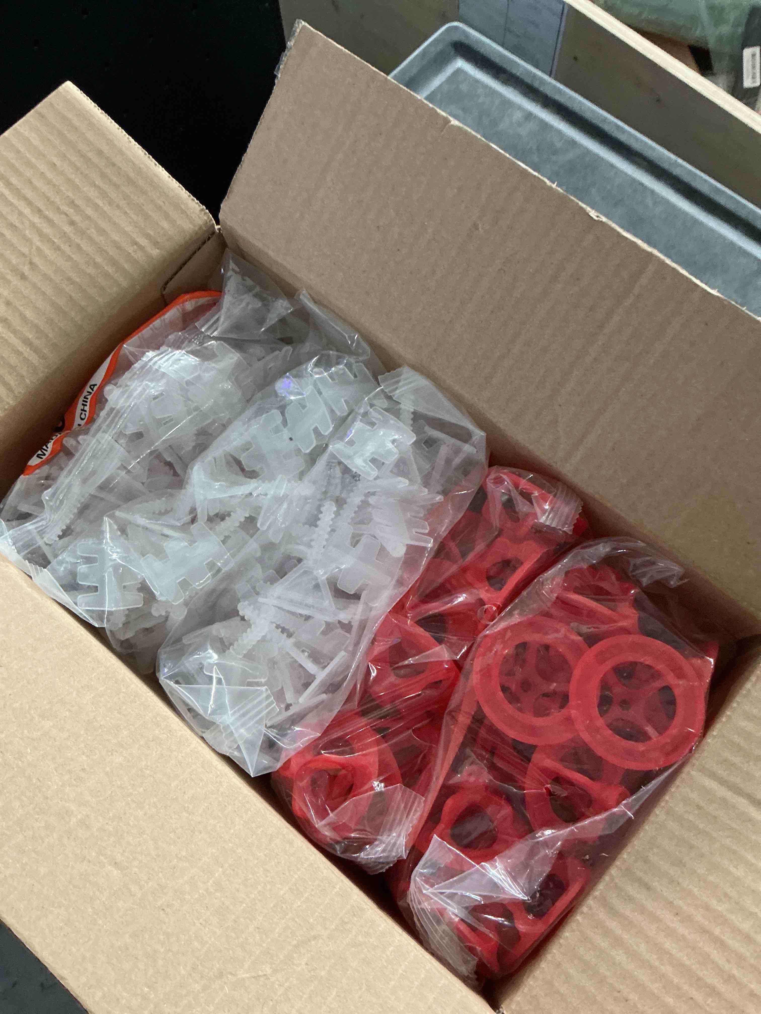 https://s3.amazonaws.com/lotting-images-prod/NonstopDeals/PNK3238199_1758145146983.jpeg