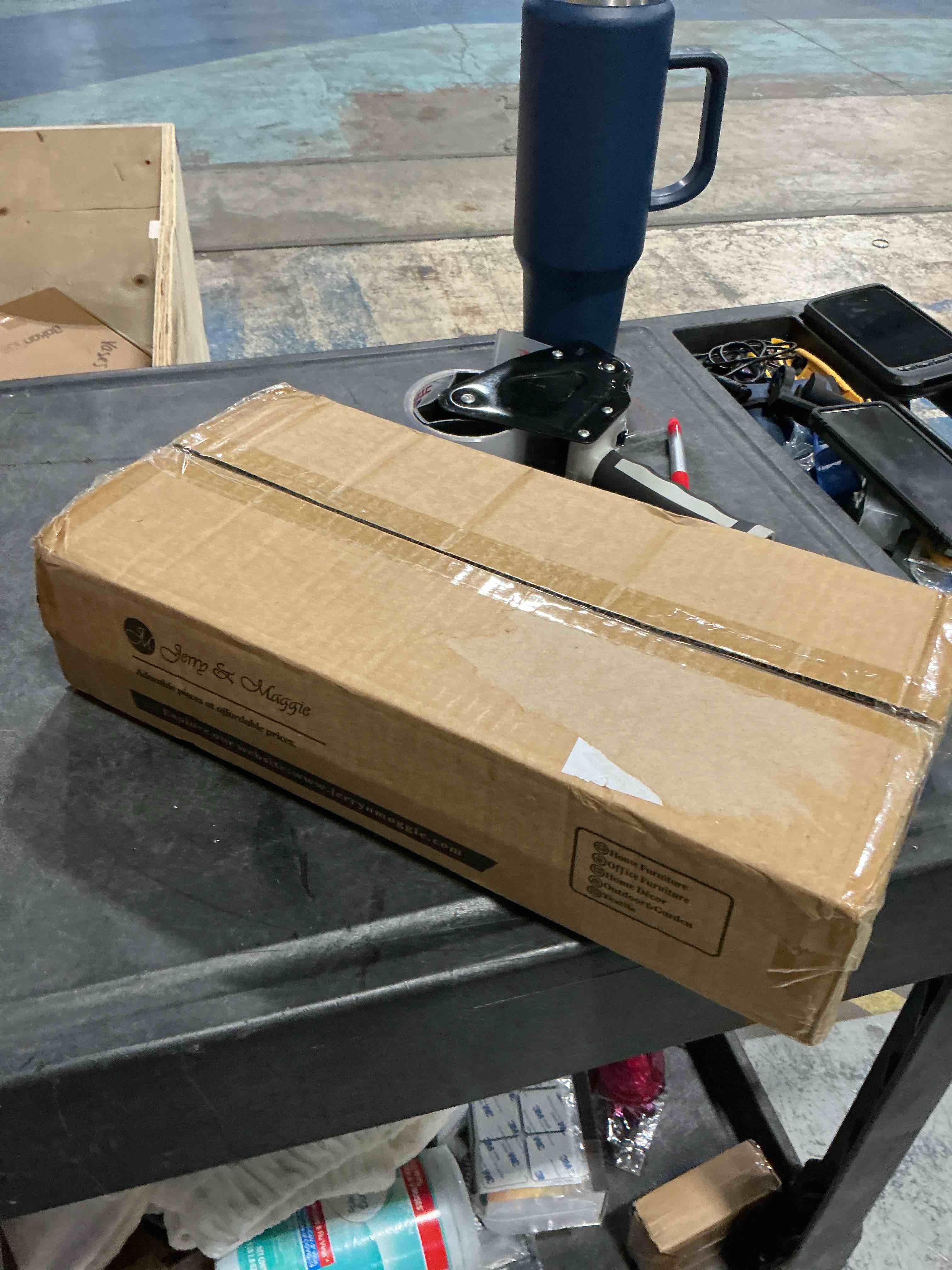 https://s3.amazonaws.com/lotting-images-prod/NonstopDeals/PNK3238215_1758160037159.jpeg