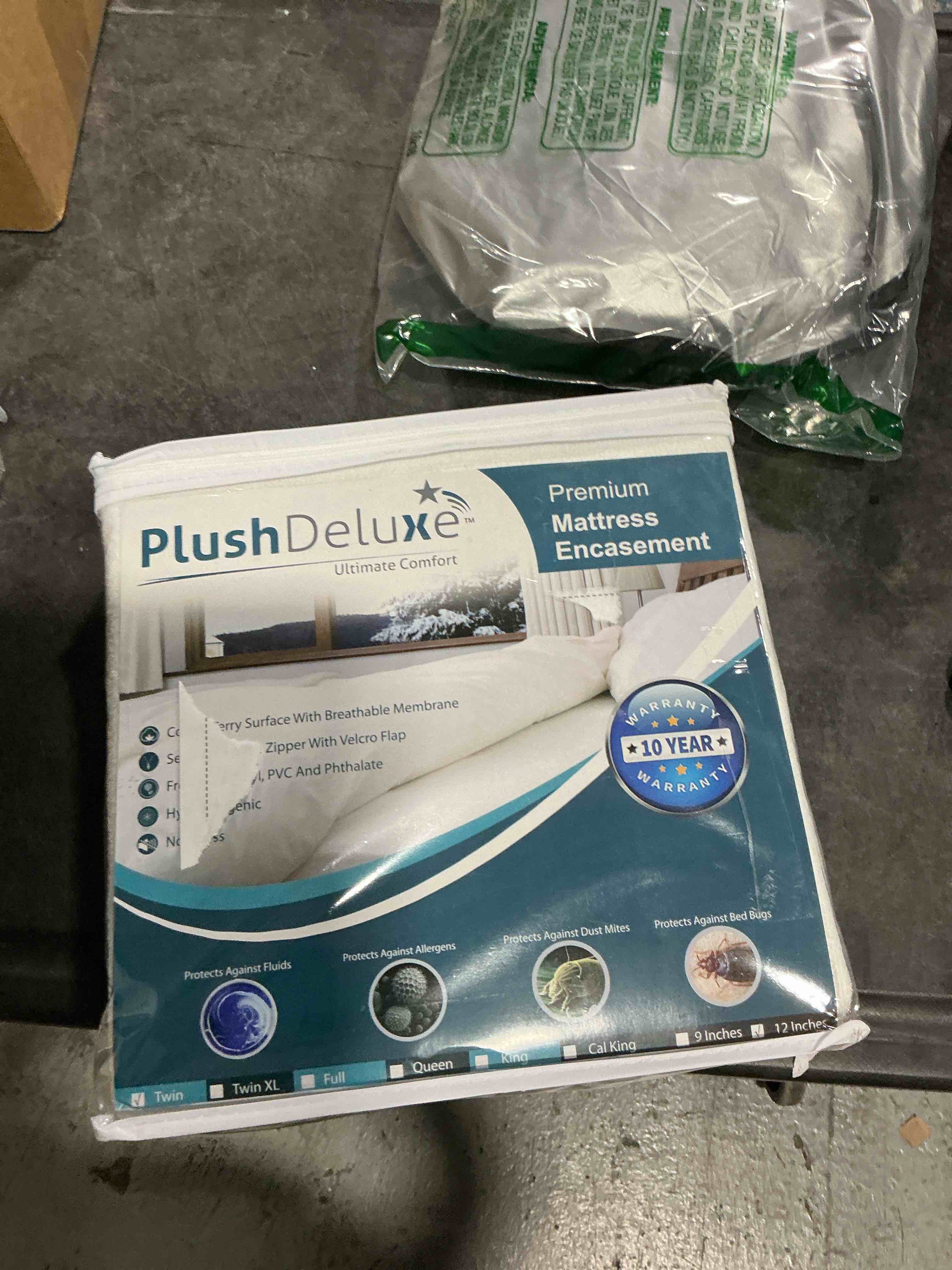 https://s3.amazonaws.com/lotting-images-prod/NonstopDeals/PNK3238220_1758160787892.jpeg