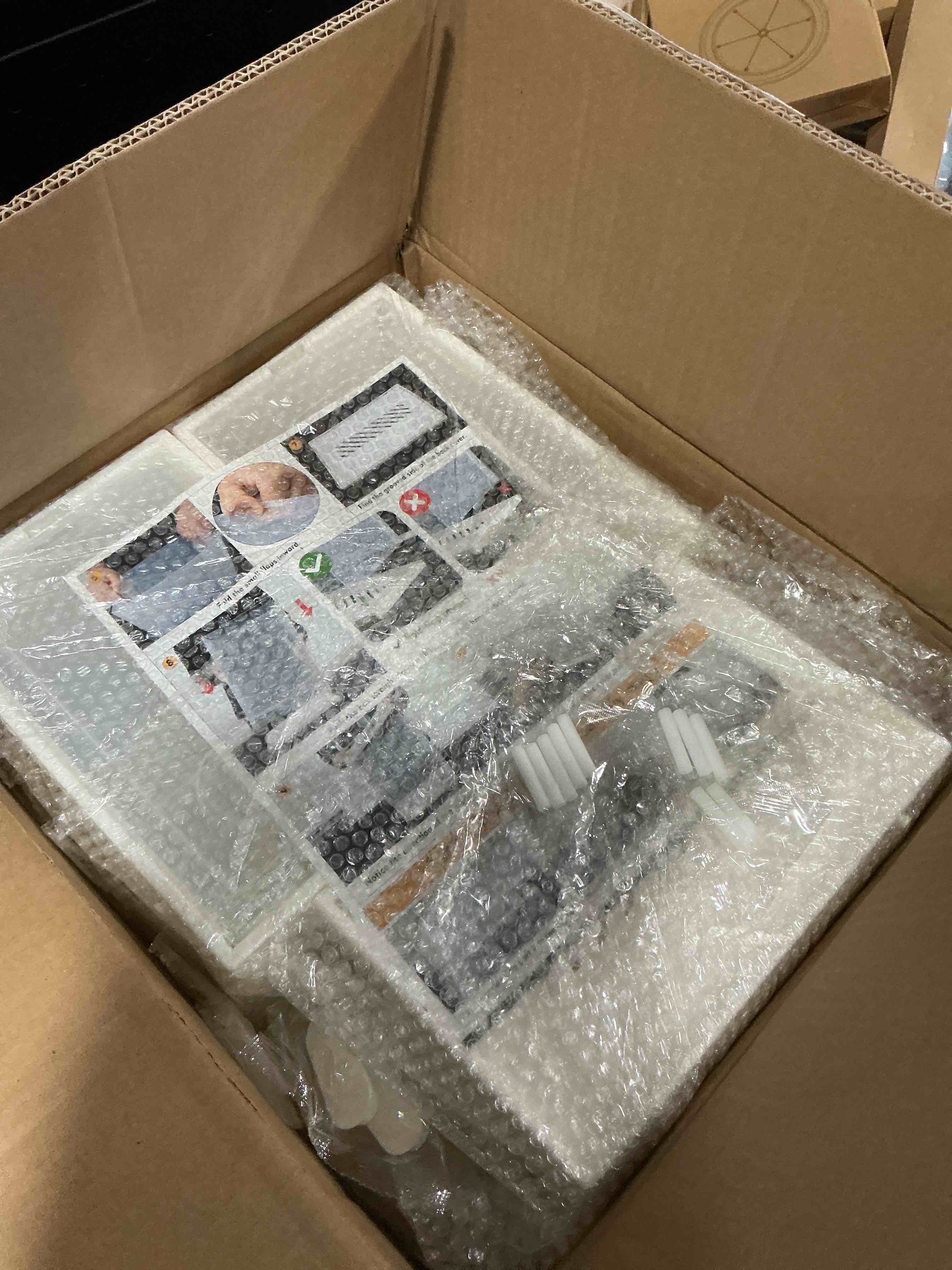 https://s3.amazonaws.com/lotting-images-prod/NonstopDeals/PNK3238227_1758161445010.jpeg