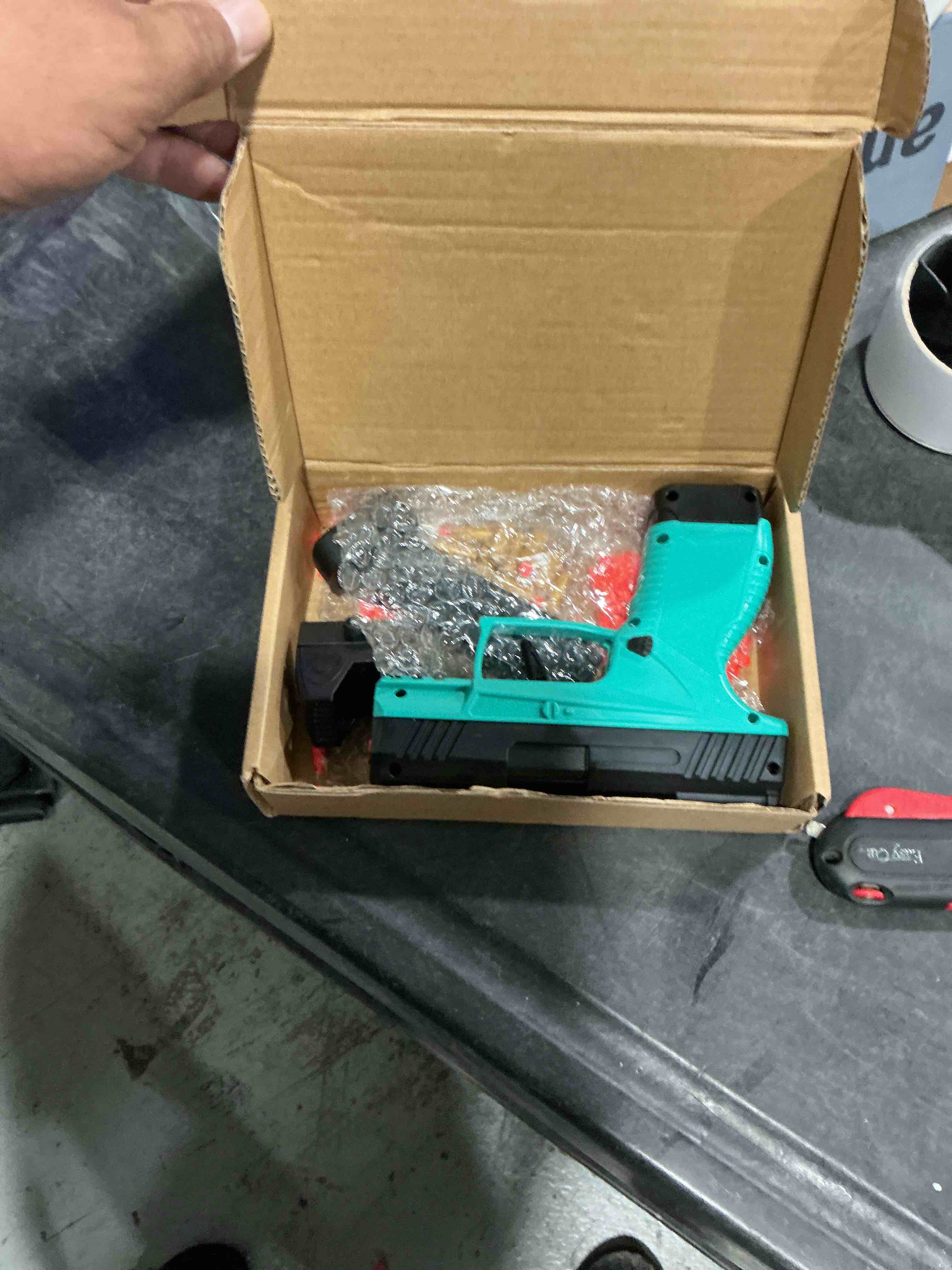 https://s3.amazonaws.com/lotting-images-prod/NonstopDeals/PNK3238246_1758163253001.jpeg