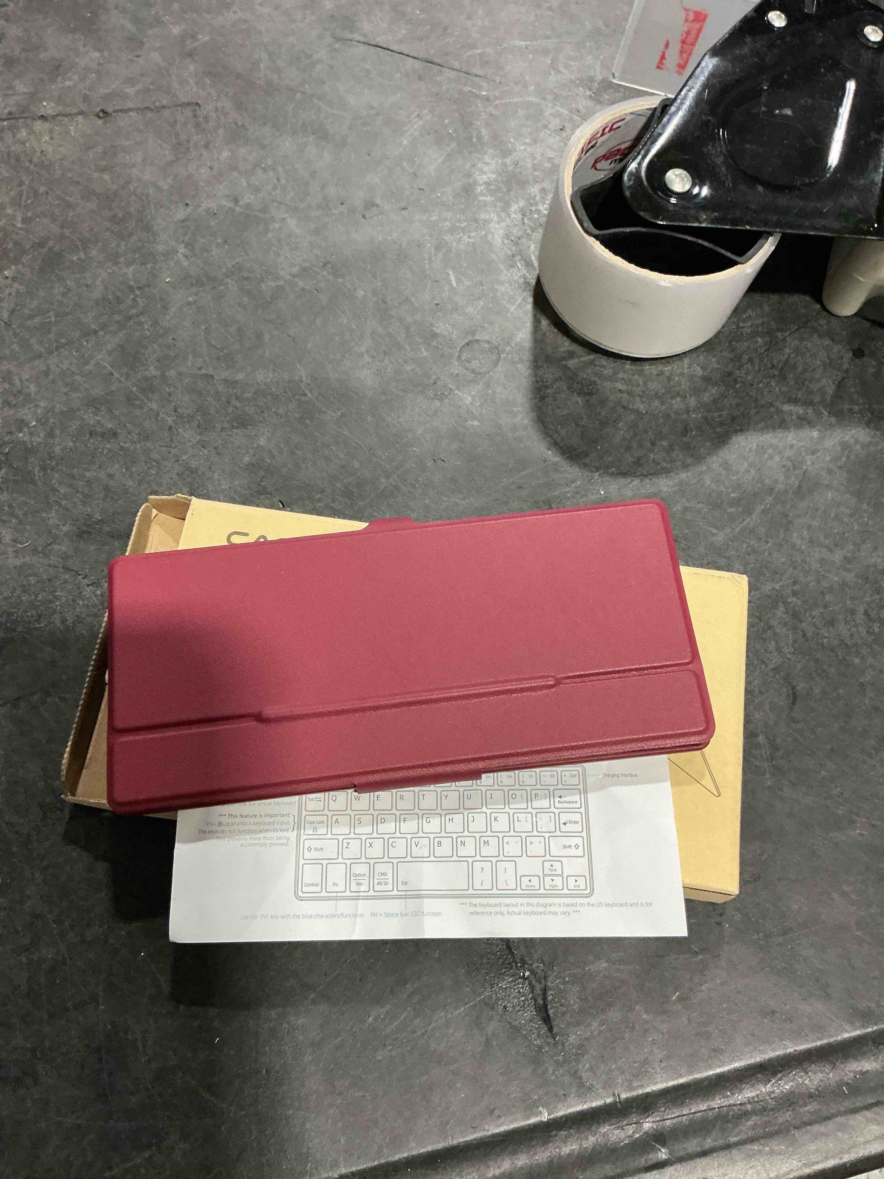 https://s3.amazonaws.com/lotting-images-prod/NonstopDeals/PNK3238254_1758164399858.jpeg