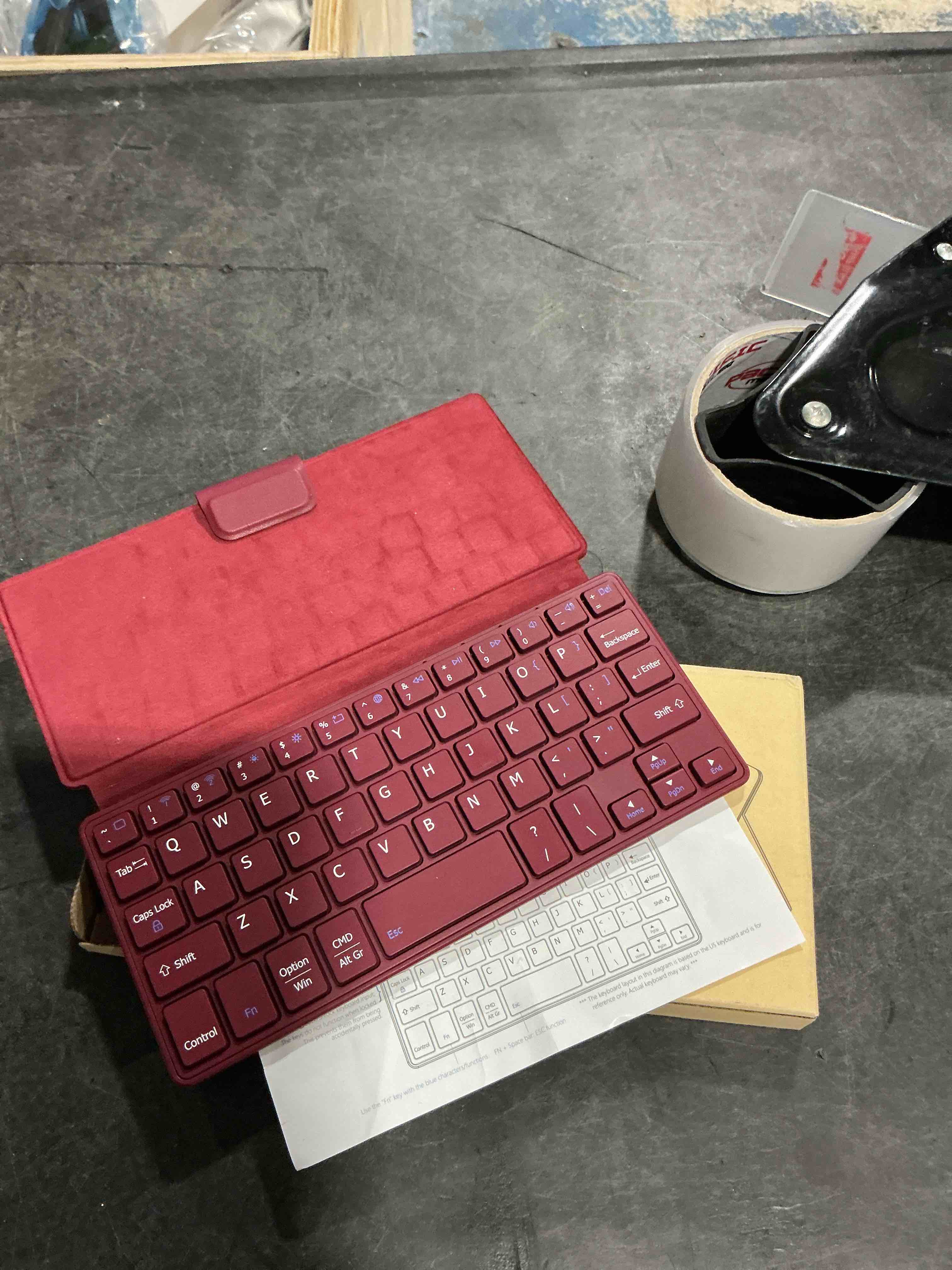 https://s3.amazonaws.com/lotting-images-prod/NonstopDeals/PNK3238254_1758164406573.jpeg