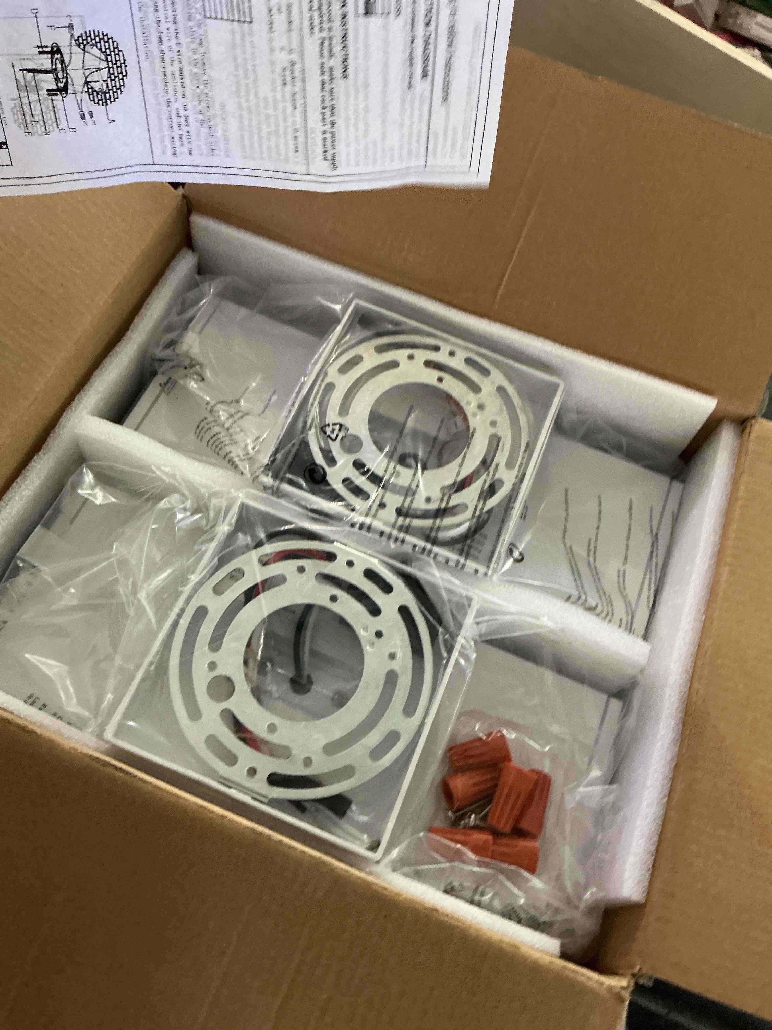 https://s3.amazonaws.com/lotting-images-prod/NonstopDeals/PNK3238300_1758212923446.jpeg