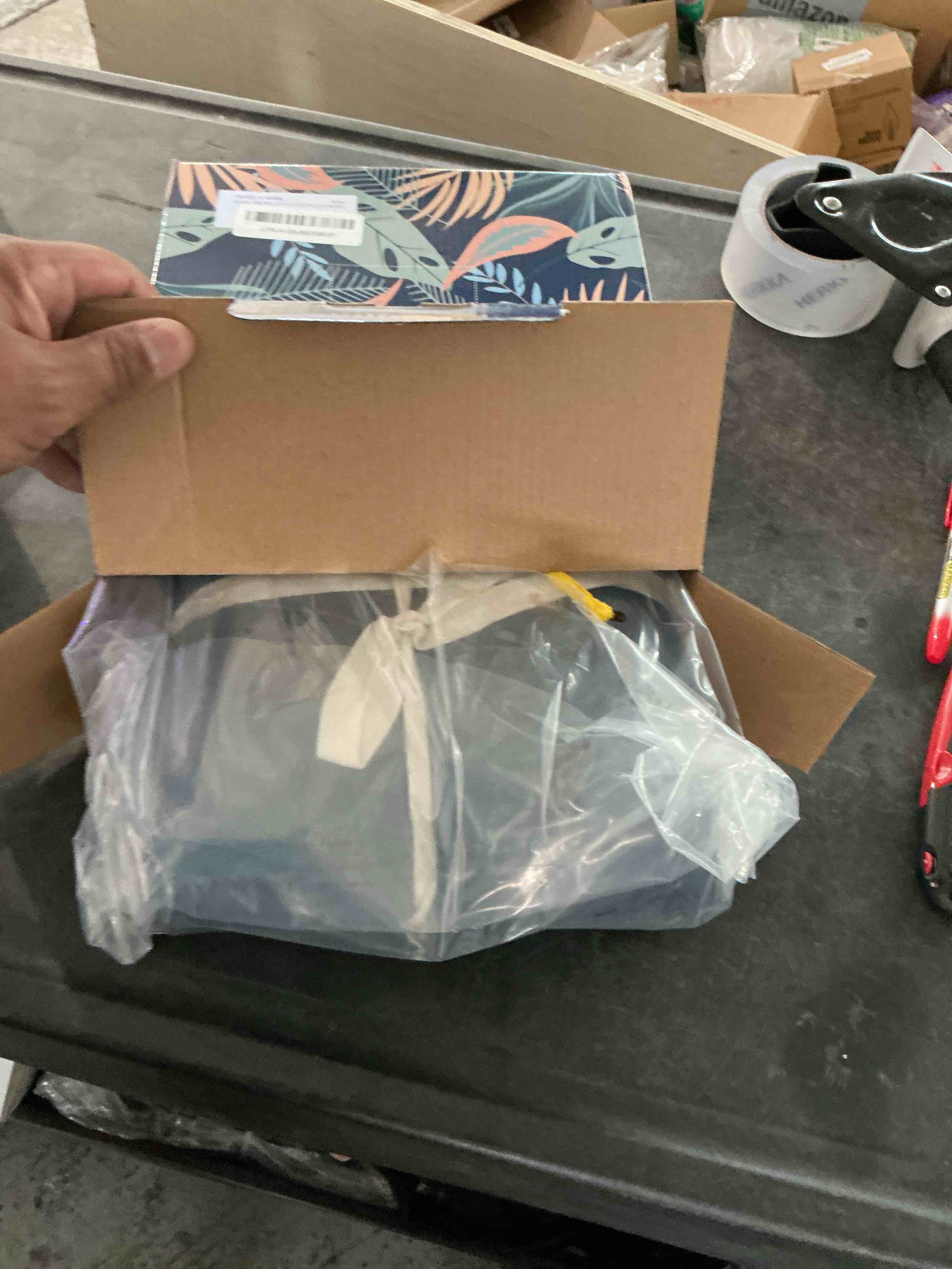 https://s3.amazonaws.com/lotting-images-prod/NonstopDeals/PNK3238314_1758215151149.jpeg