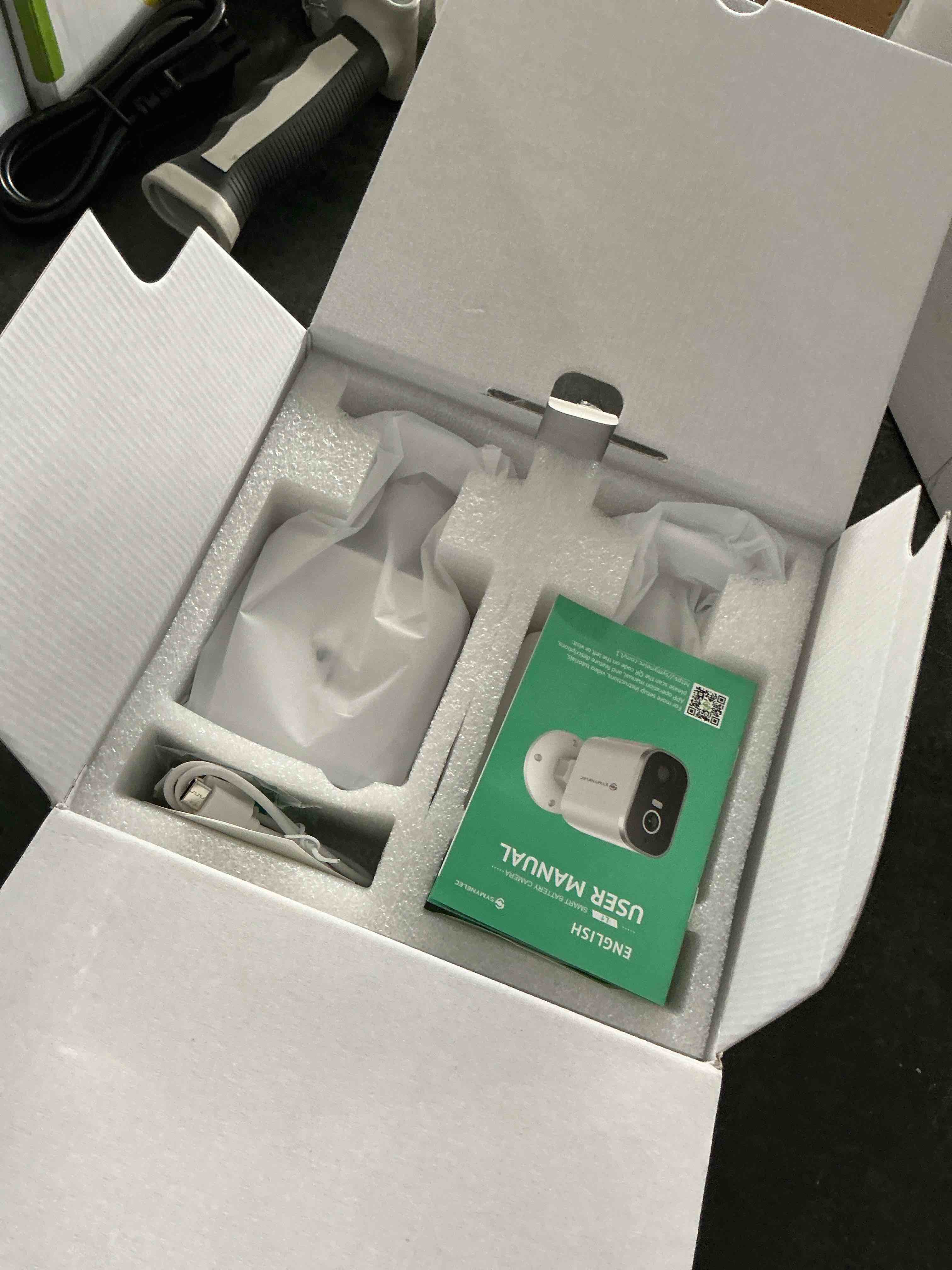 https://s3.amazonaws.com/lotting-images-prod/NonstopDeals/PNK3238337_1758228075418.jpeg