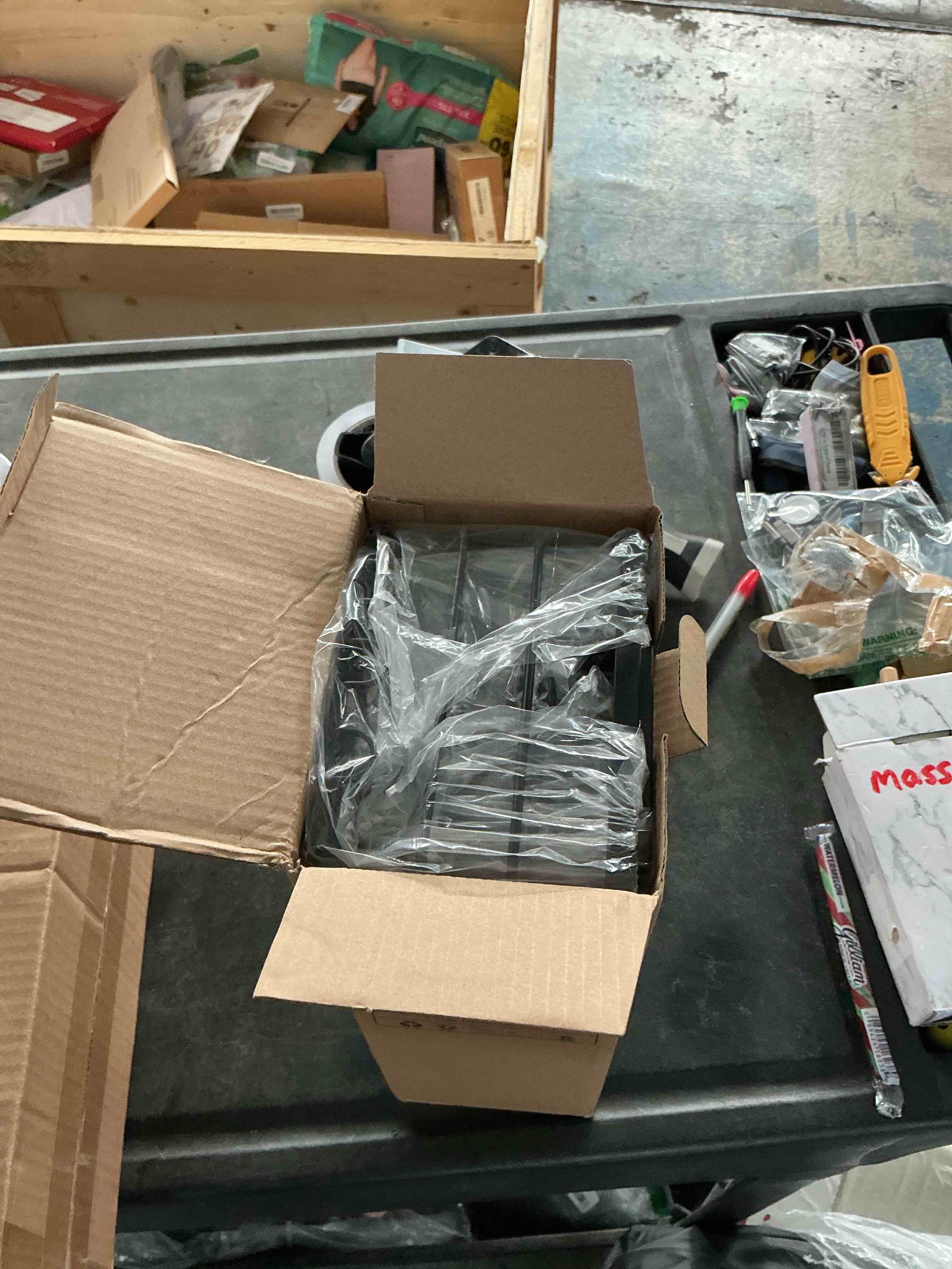 https://s3.amazonaws.com/lotting-images-prod/NonstopDeals/PNK3238362_1758229578322.jpeg