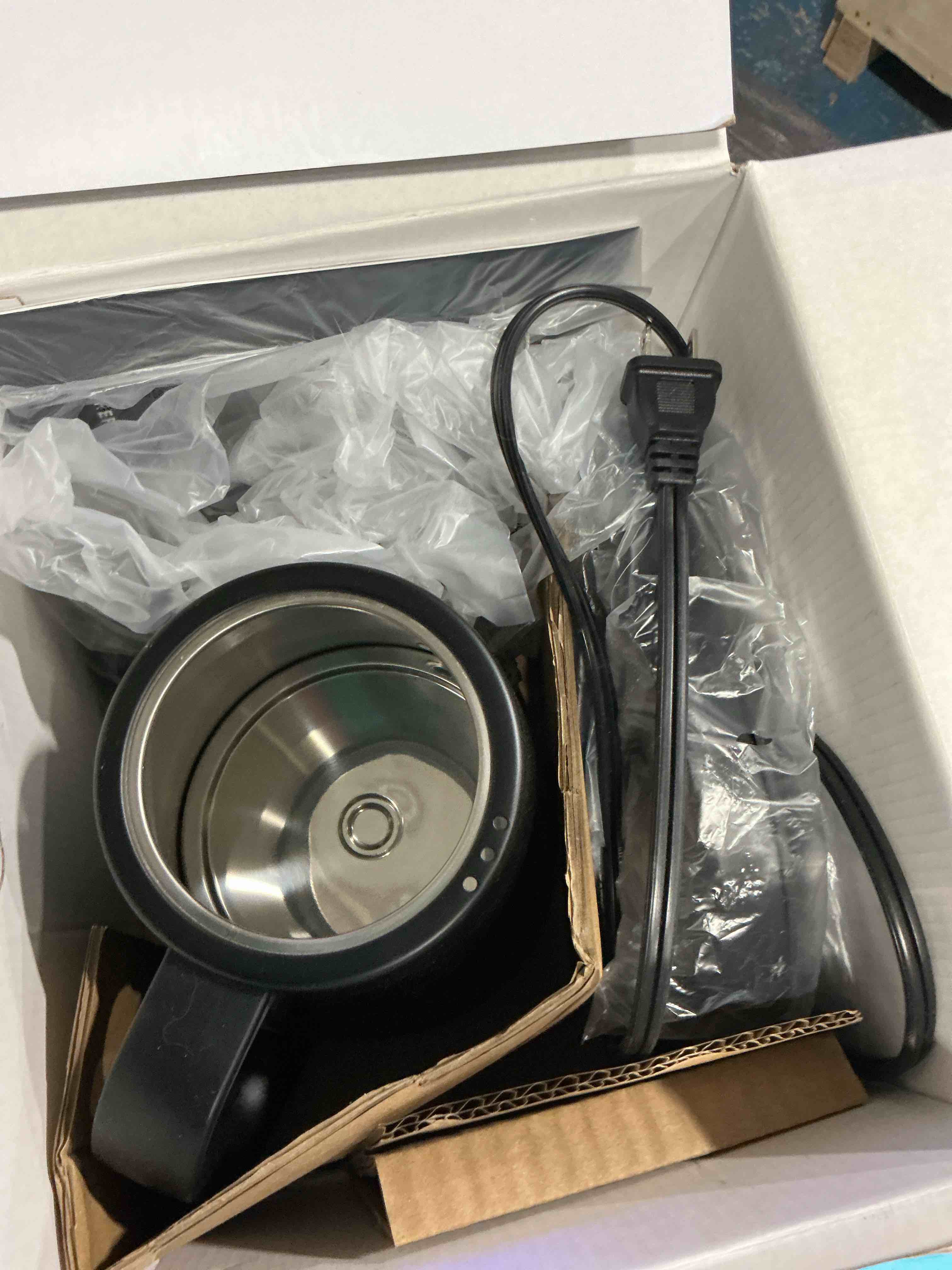 https://s3.amazonaws.com/lotting-images-prod/NonstopDeals/PNK3238427_1758243193382.jpeg