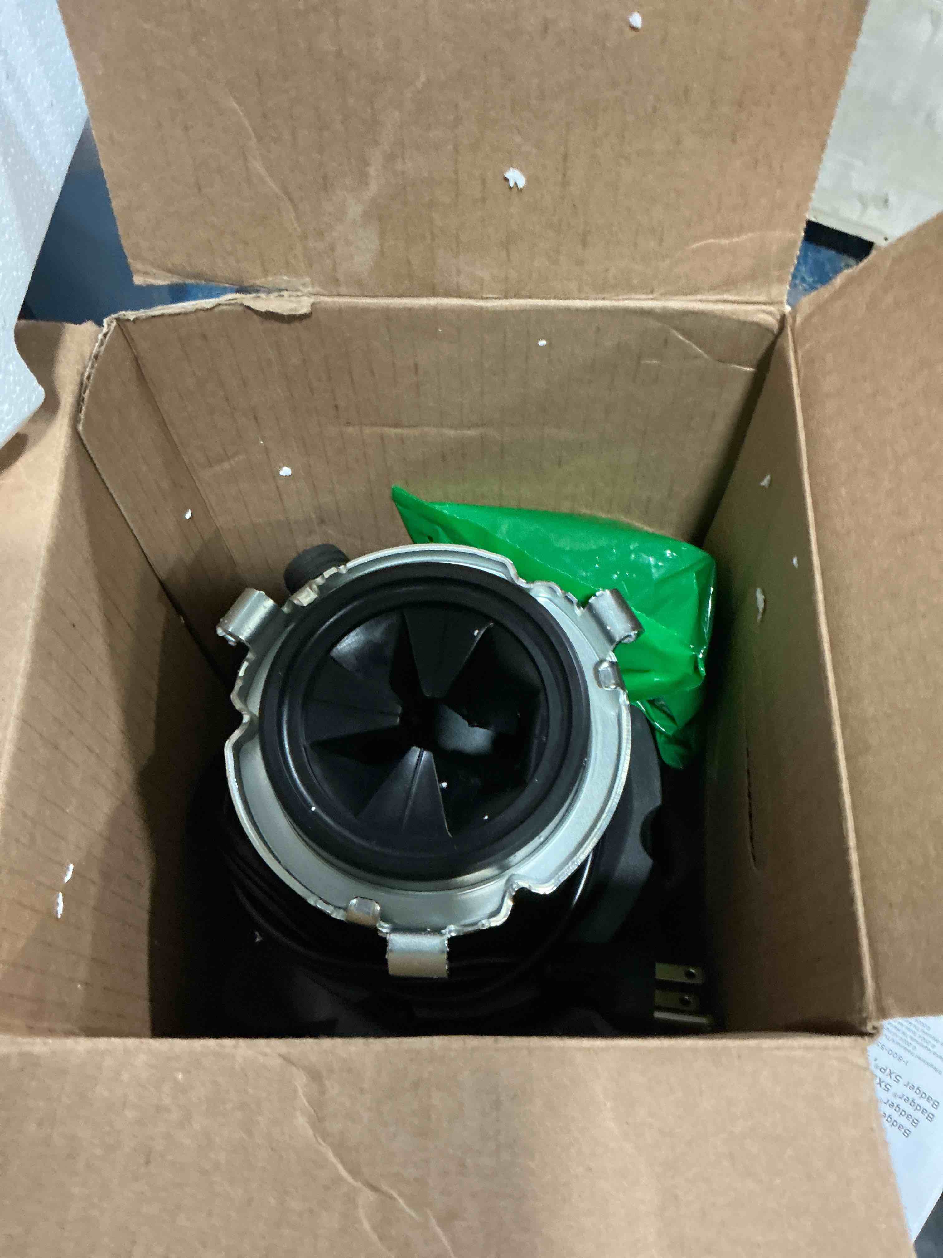 https://s3.amazonaws.com/lotting-images-prod/NonstopDeals/PNK3238437_1758244095227.jpeg