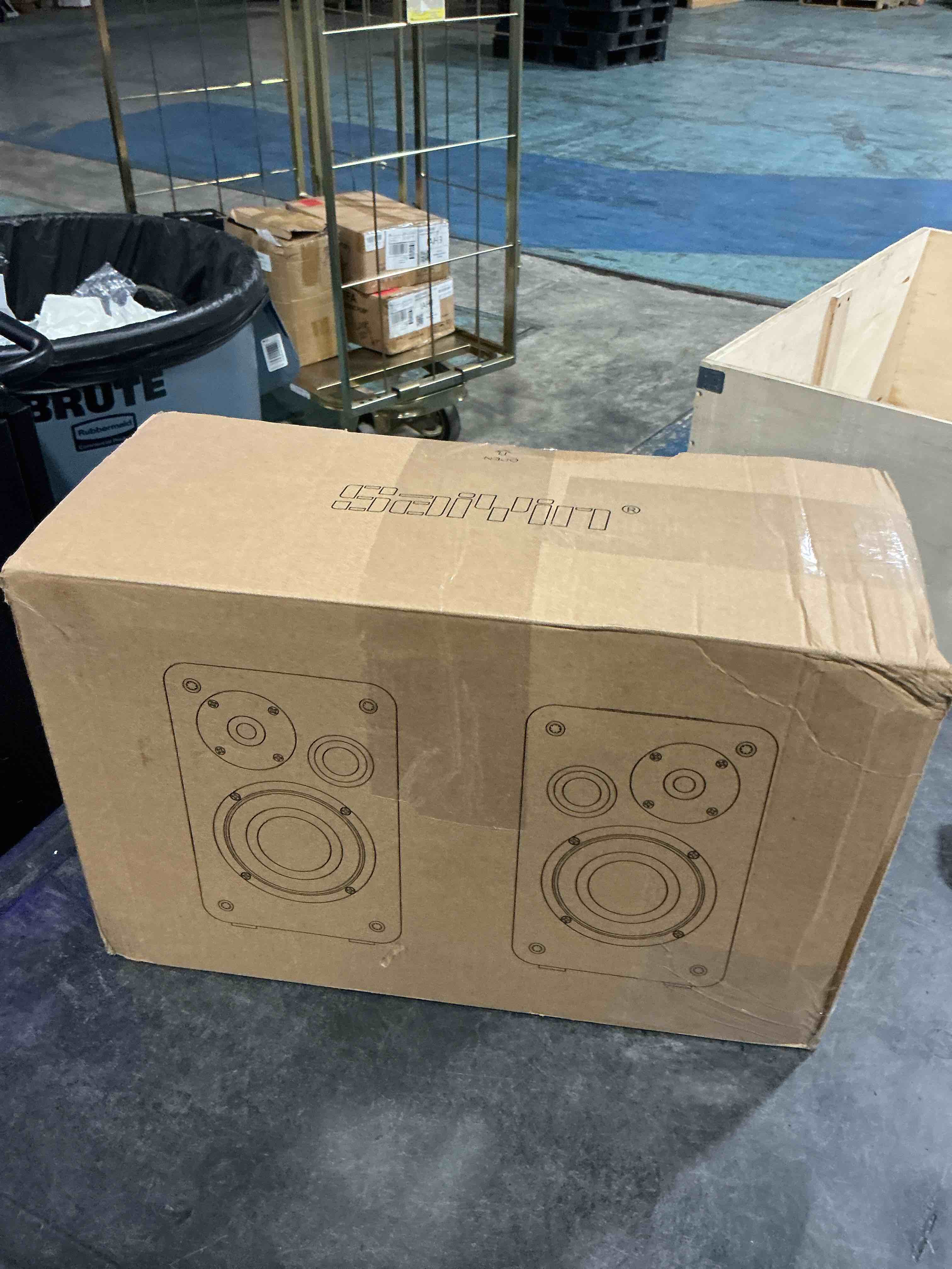 https://s3.amazonaws.com/lotting-images-prod/NonstopDeals/PNK3238451_1758246161127.jpeg