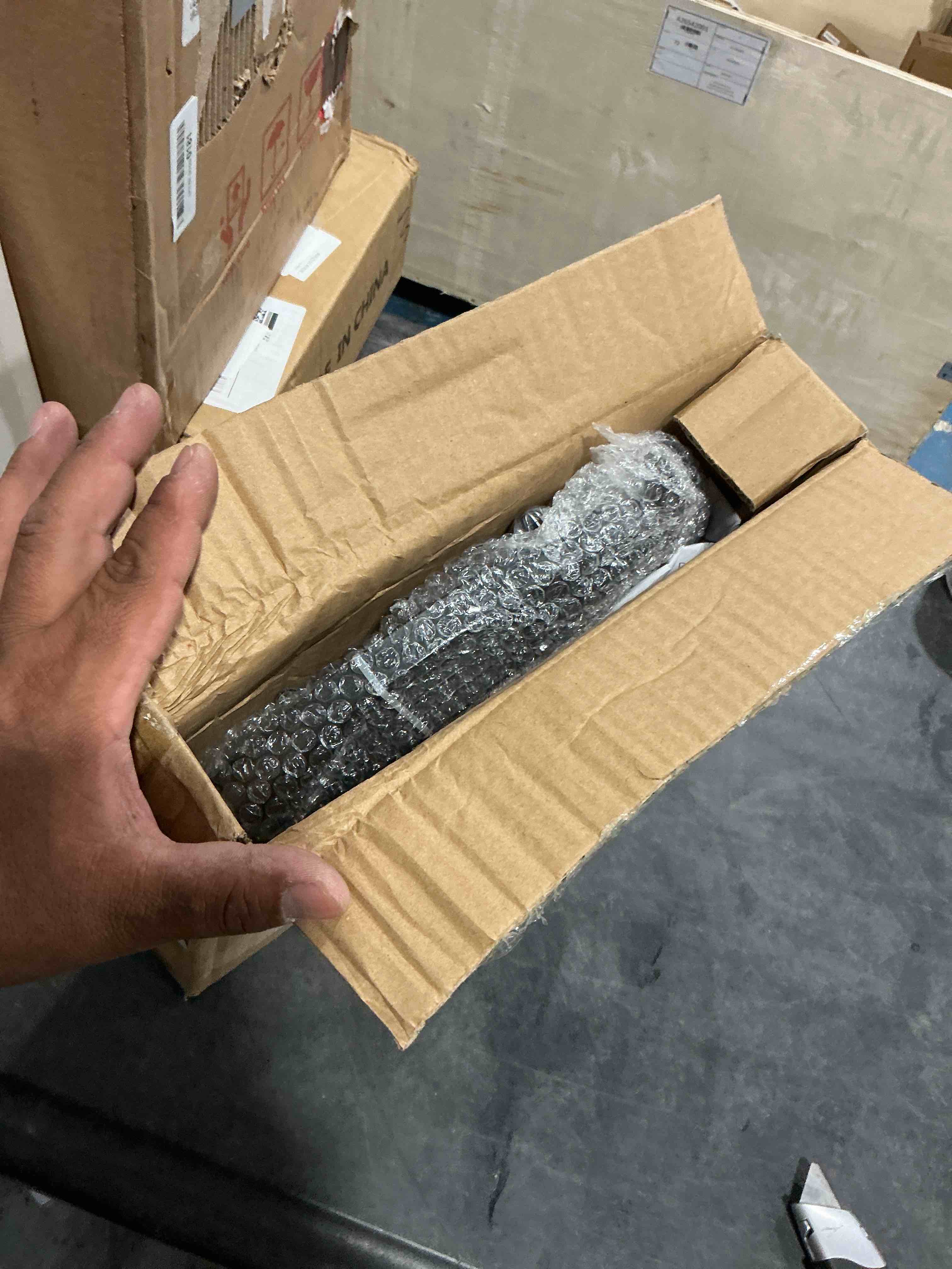 https://s3.amazonaws.com/lotting-images-prod/NonstopDeals/PNK3238461_1758247098863.jpeg