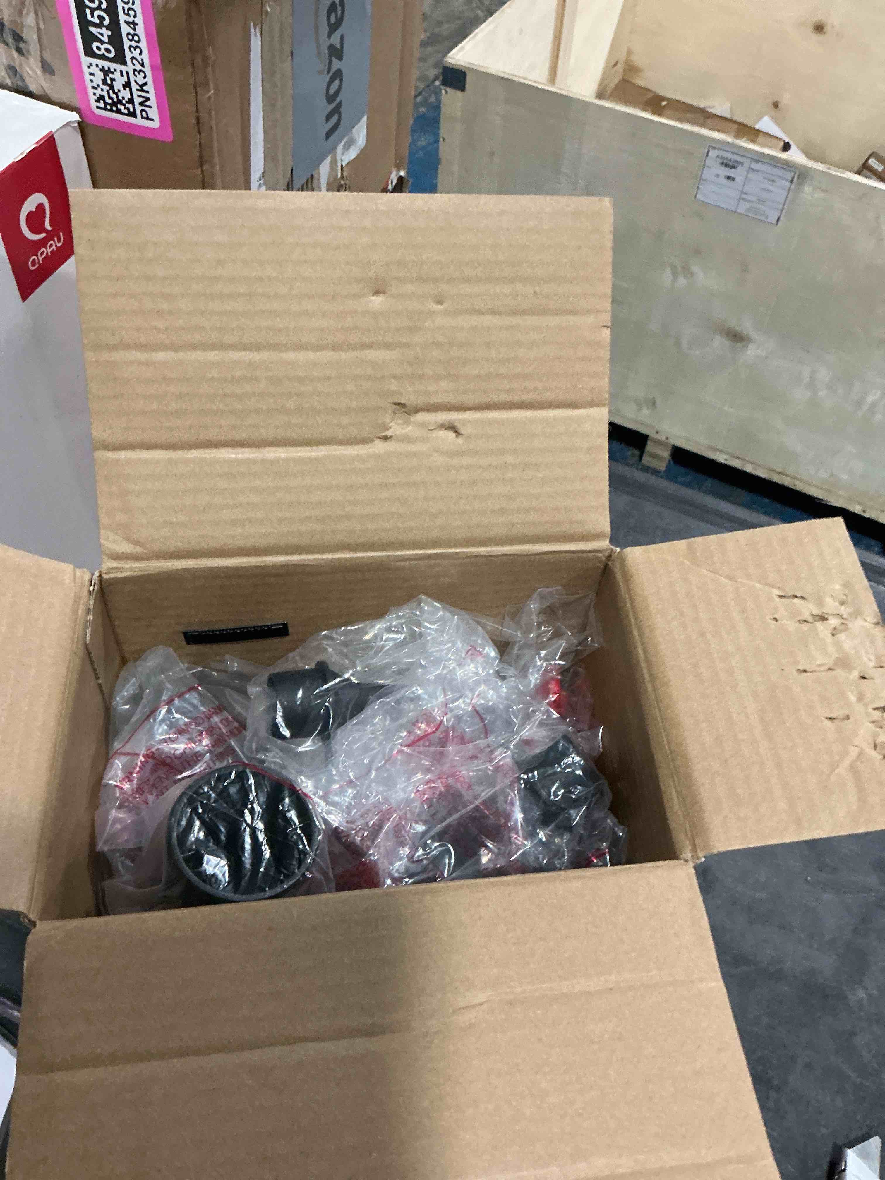 https://s3.amazonaws.com/lotting-images-prod/NonstopDeals/PNK3238462_1758247151424.jpeg