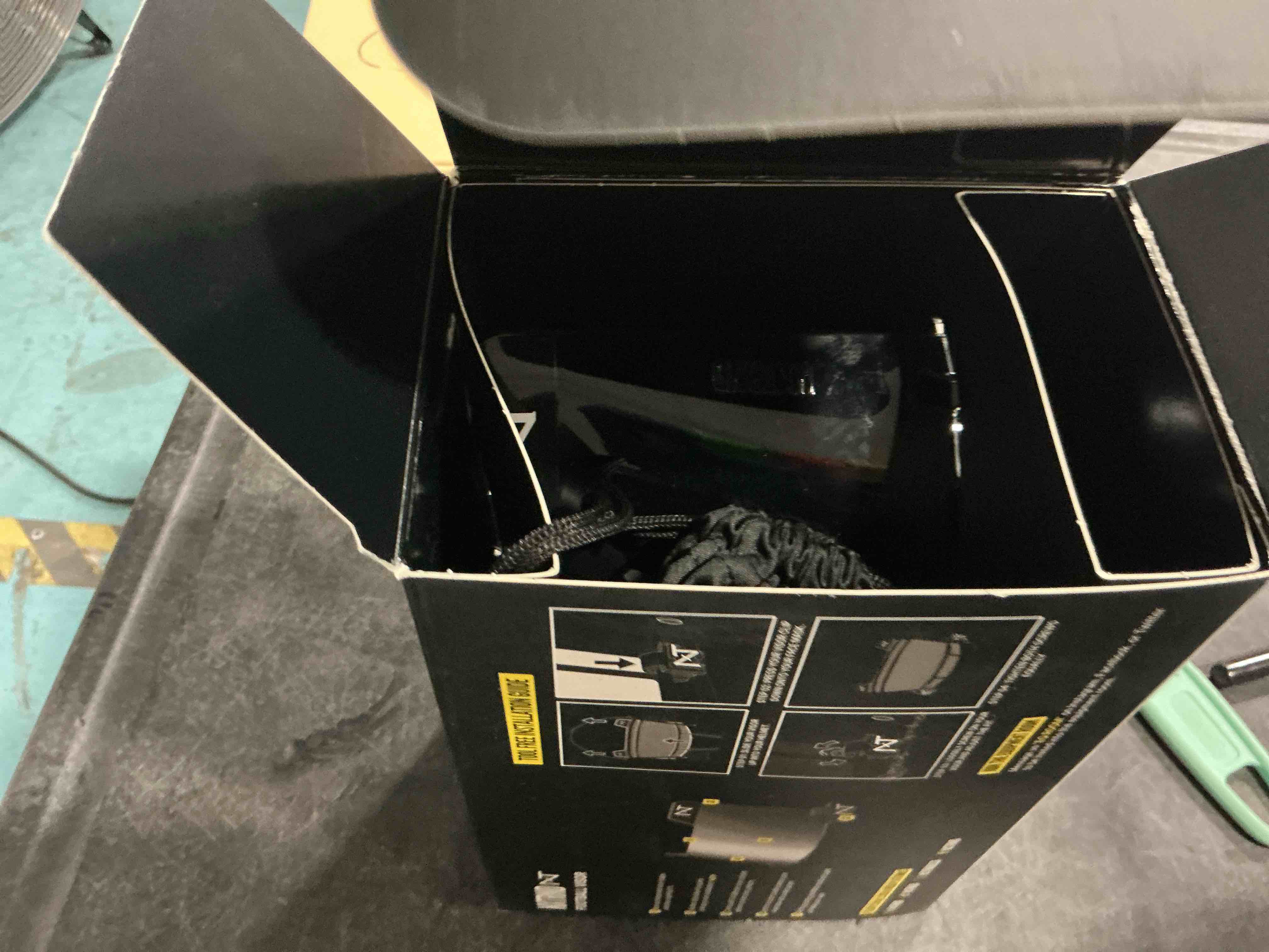 https://s3.amazonaws.com/lotting-images-prod/NonstopDeals/PNK3238490_1758244936674.jpeg