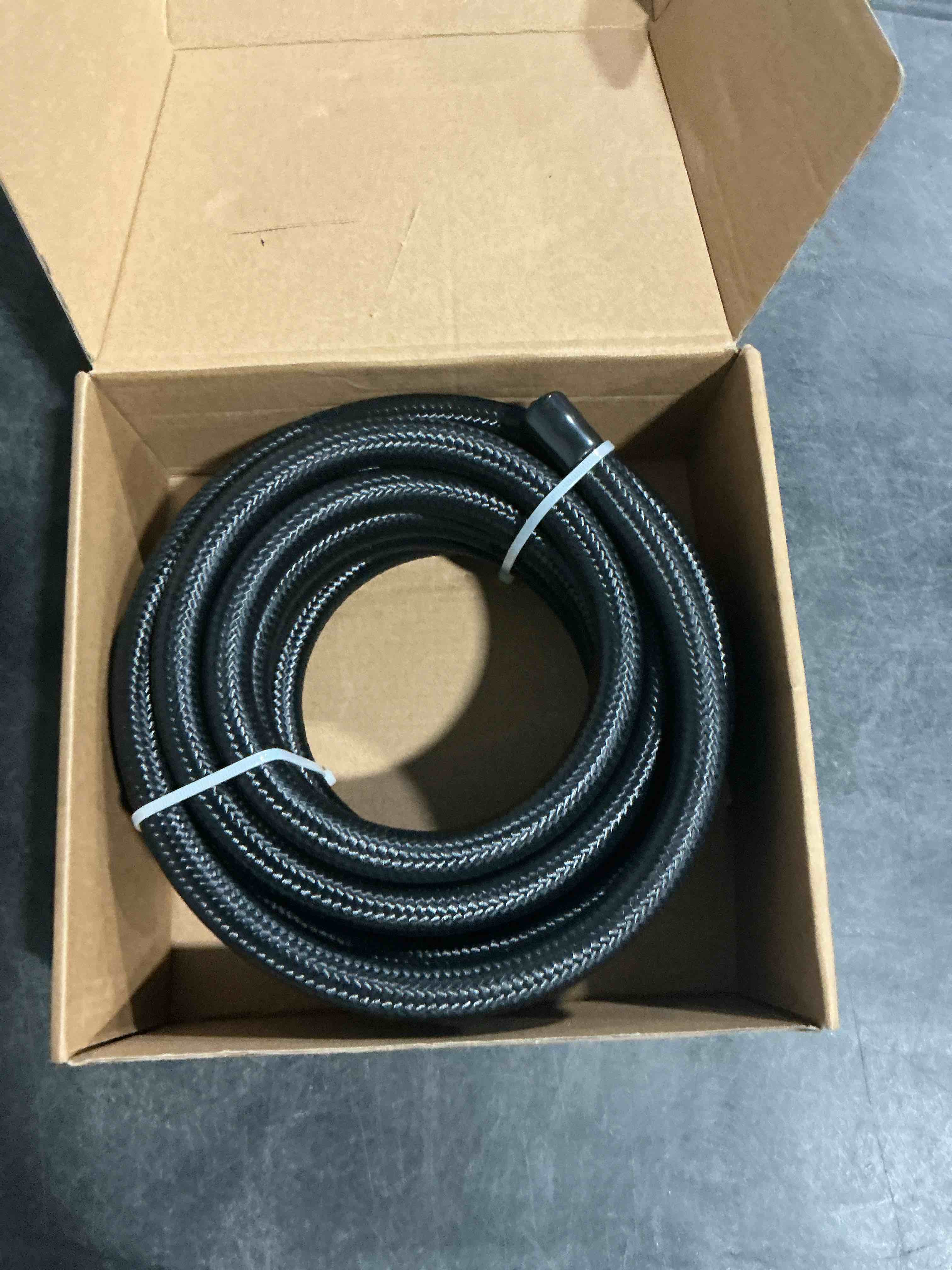 https://s3.amazonaws.com/lotting-images-prod/NonstopDeals/PNK3238518_1758248181961.jpeg