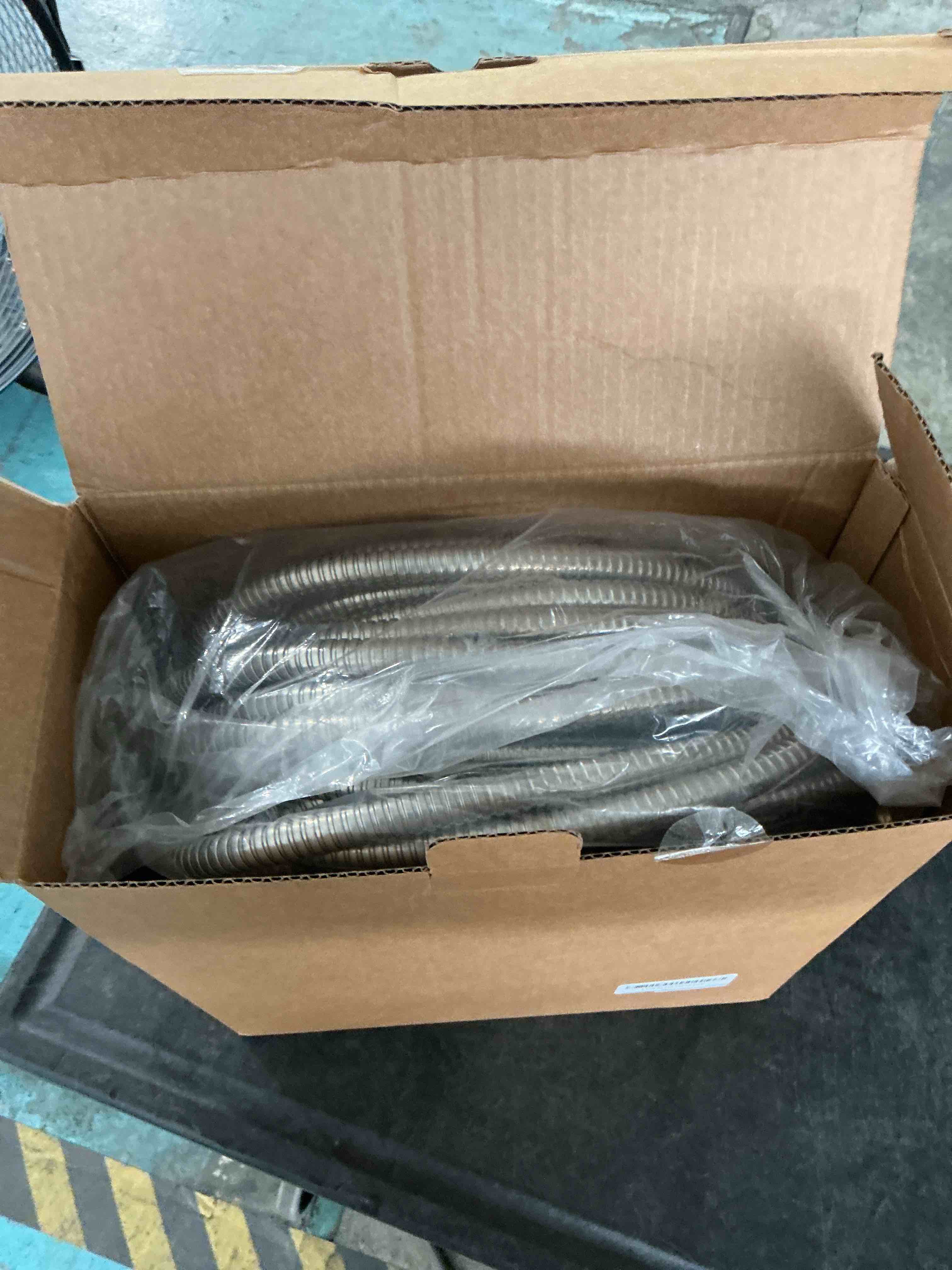 https://s3.amazonaws.com/lotting-images-prod/NonstopDeals/PNK3238579_1758383329312.jpeg