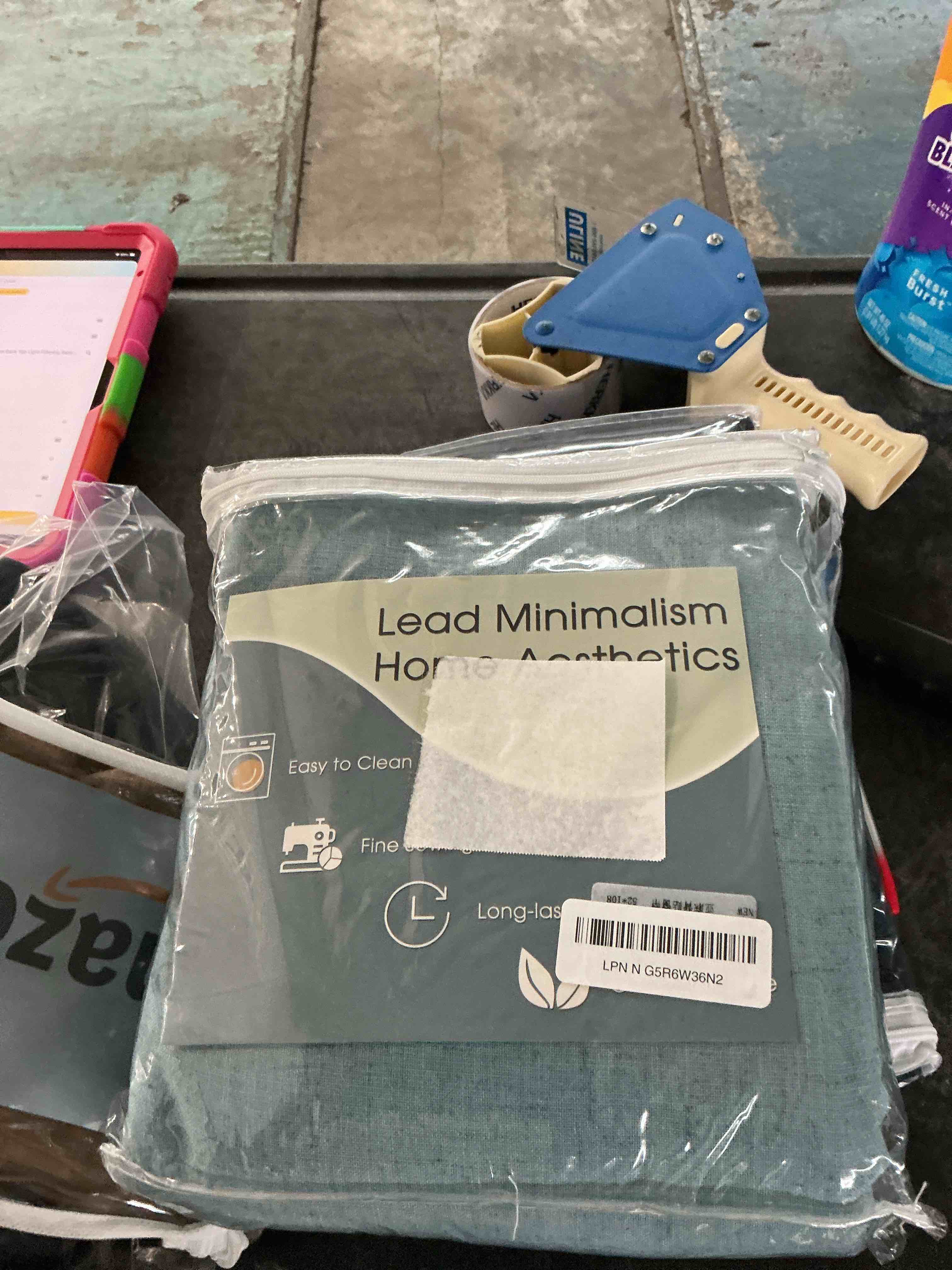 https://s3.amazonaws.com/lotting-images-prod/NonstopDeals/PNK3238606_1758392550595.jpeg