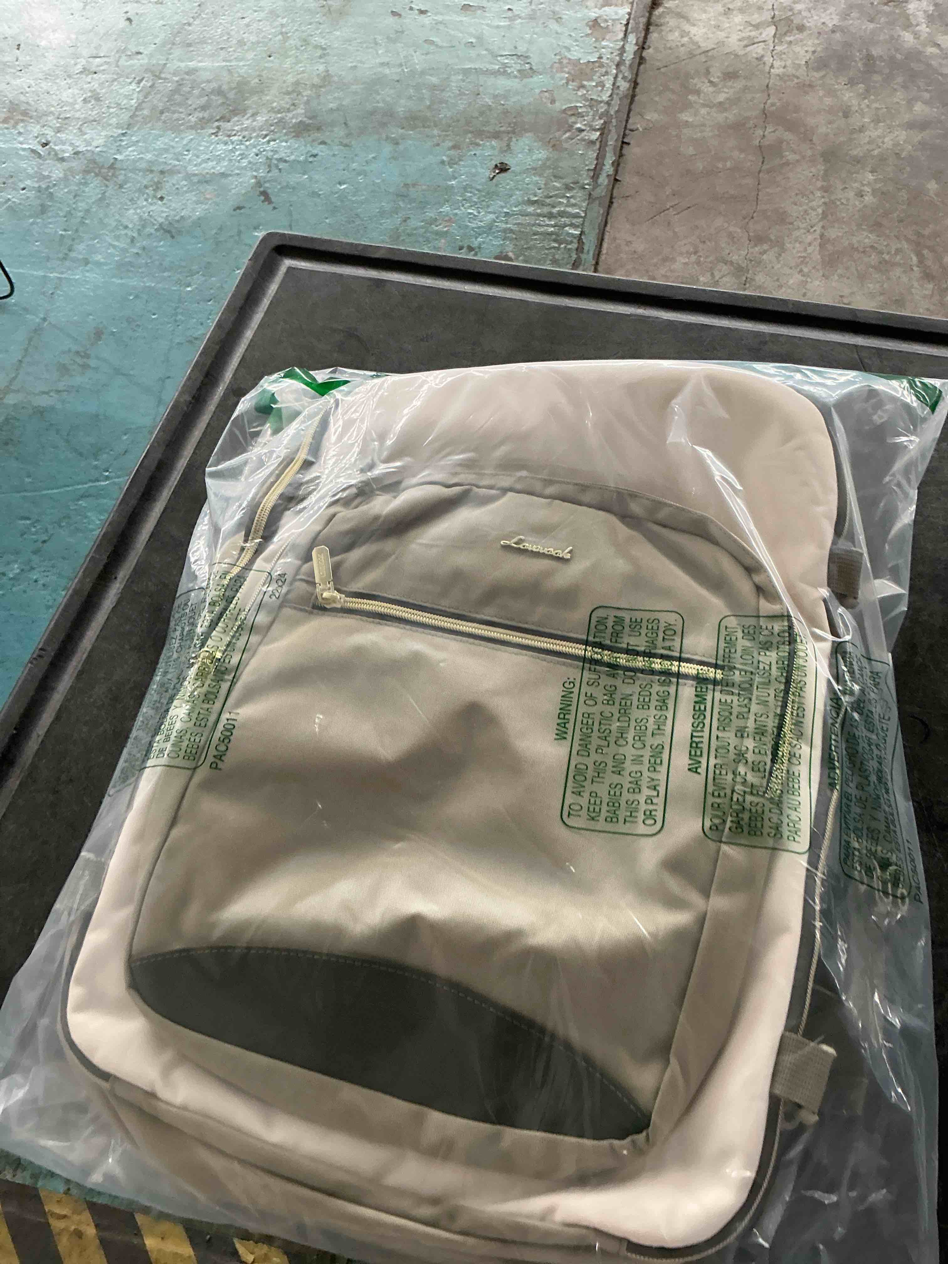 https://s3.amazonaws.com/lotting-images-prod/NonstopDeals/PNK3238616_1758394983083.jpeg