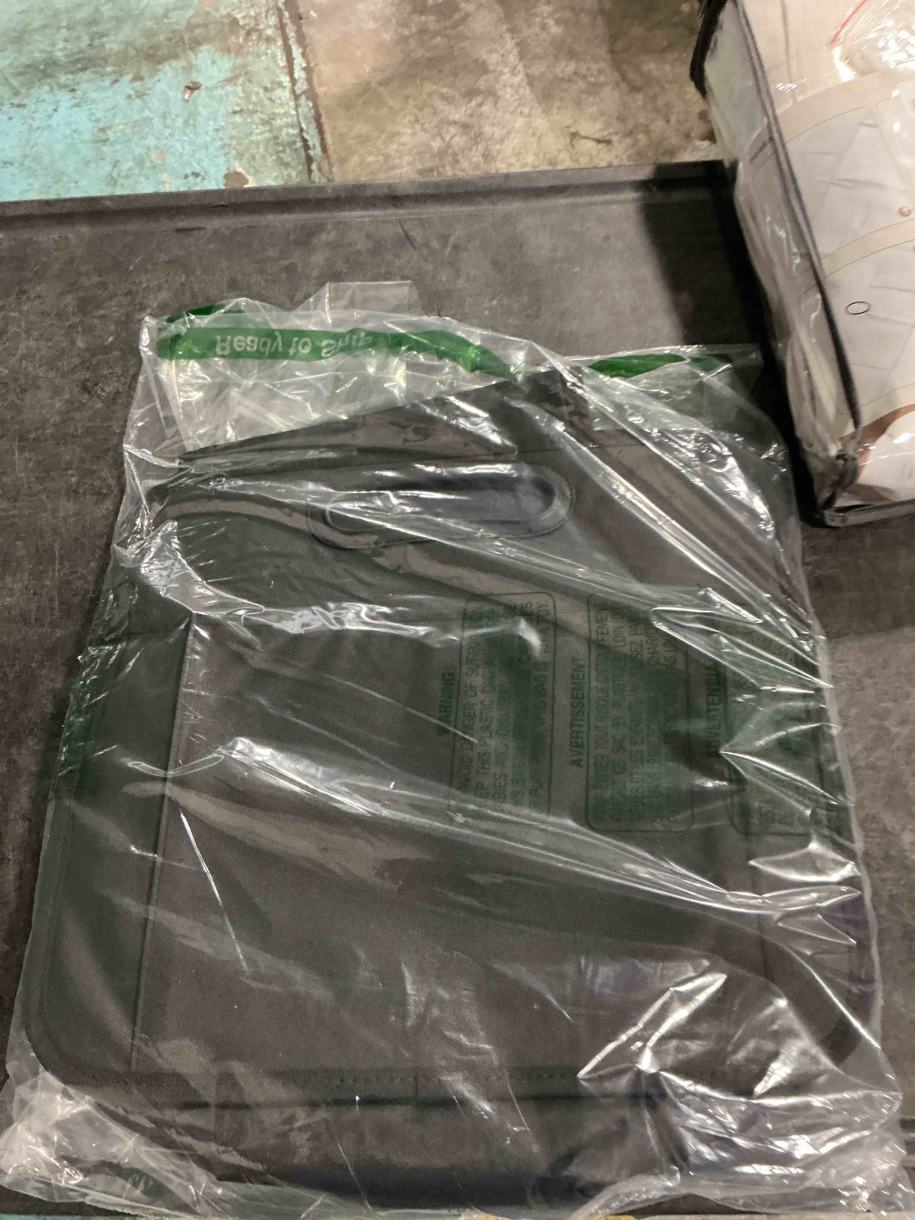 https://s3.amazonaws.com/lotting-images-prod/NonstopDeals/PNK3238735_1758581997663.jpeg