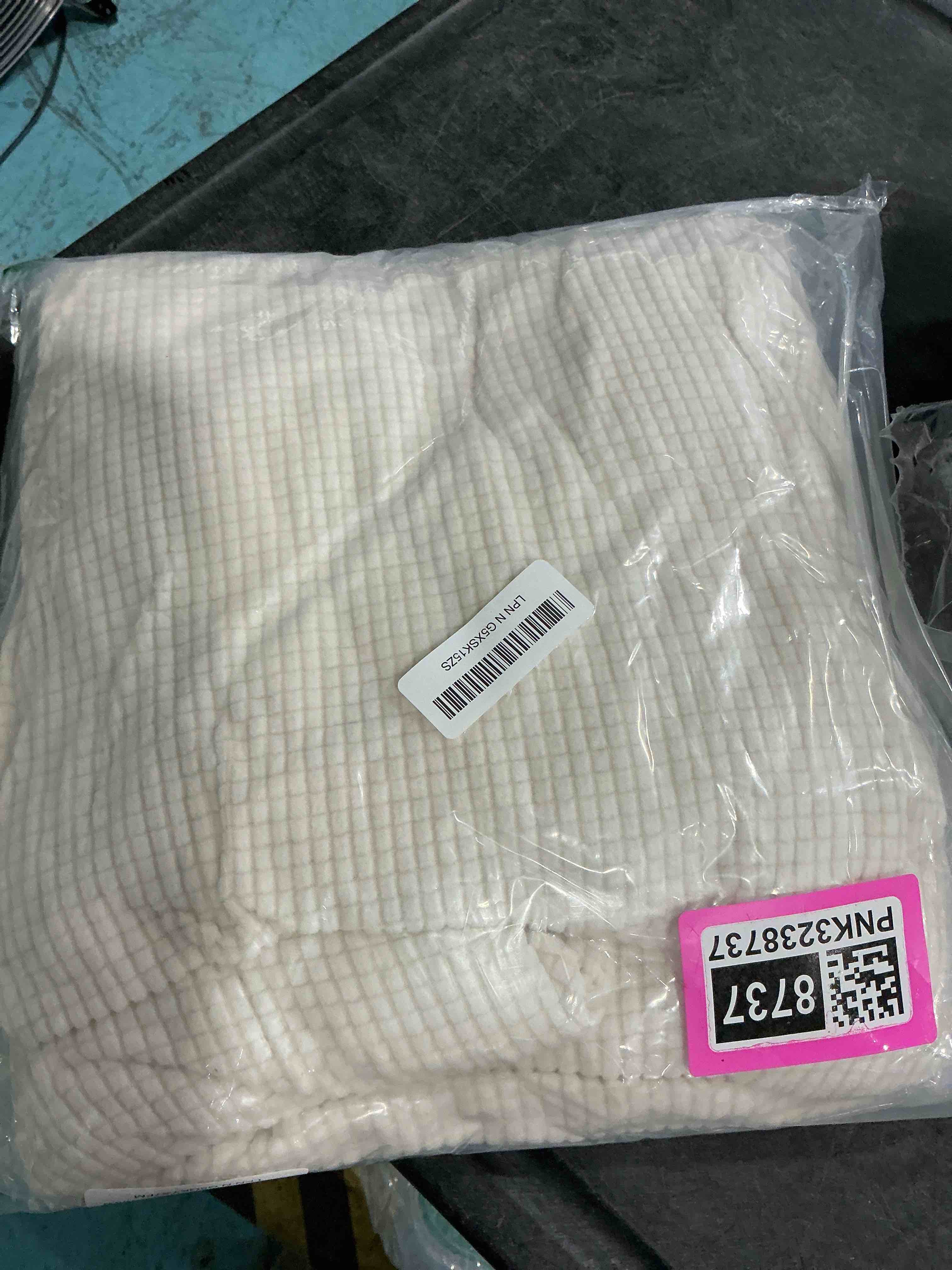 https://s3.amazonaws.com/lotting-images-prod/NonstopDeals/PNK3238737_1758582161626.jpeg