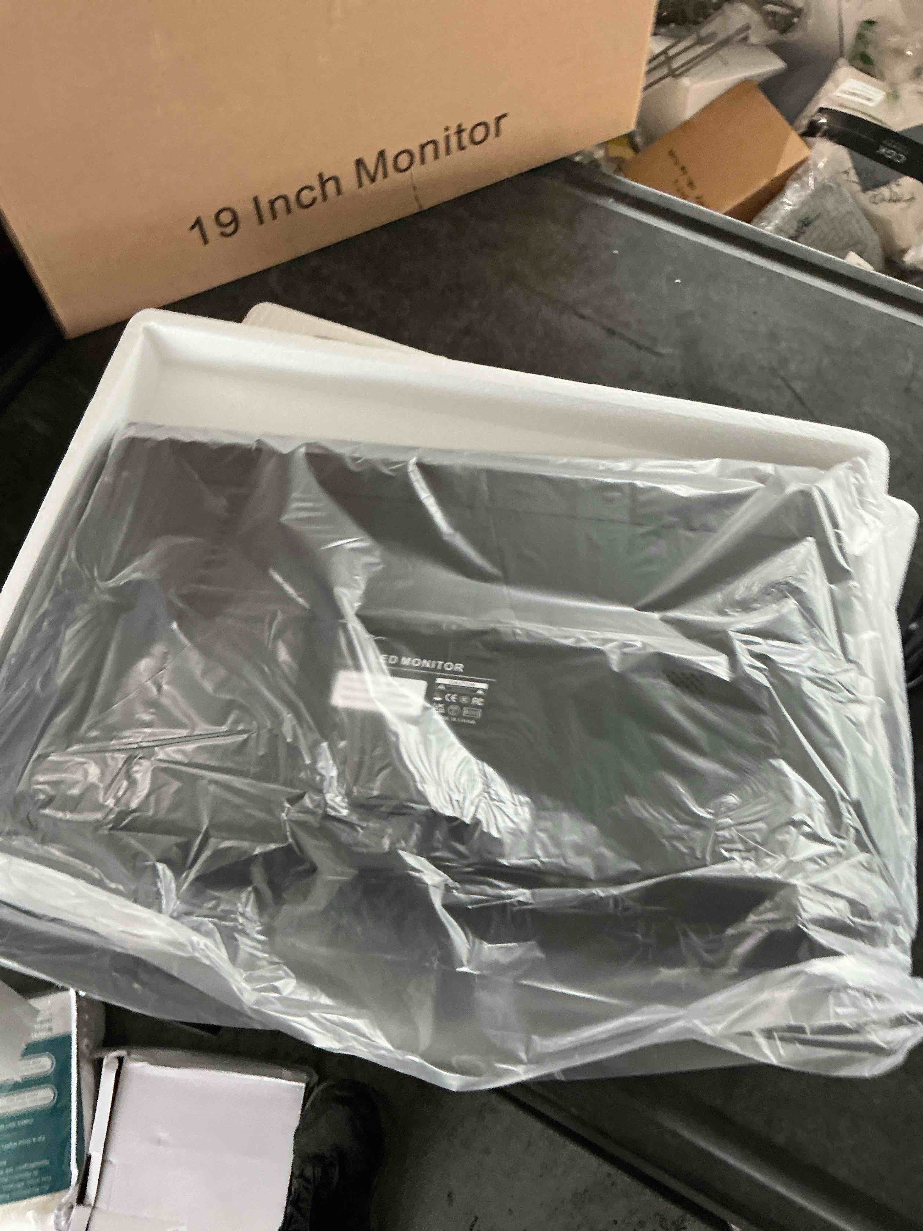 https://s3.amazonaws.com/lotting-images-prod/NonstopDeals/PNK3238855_1758648304145.jpeg
