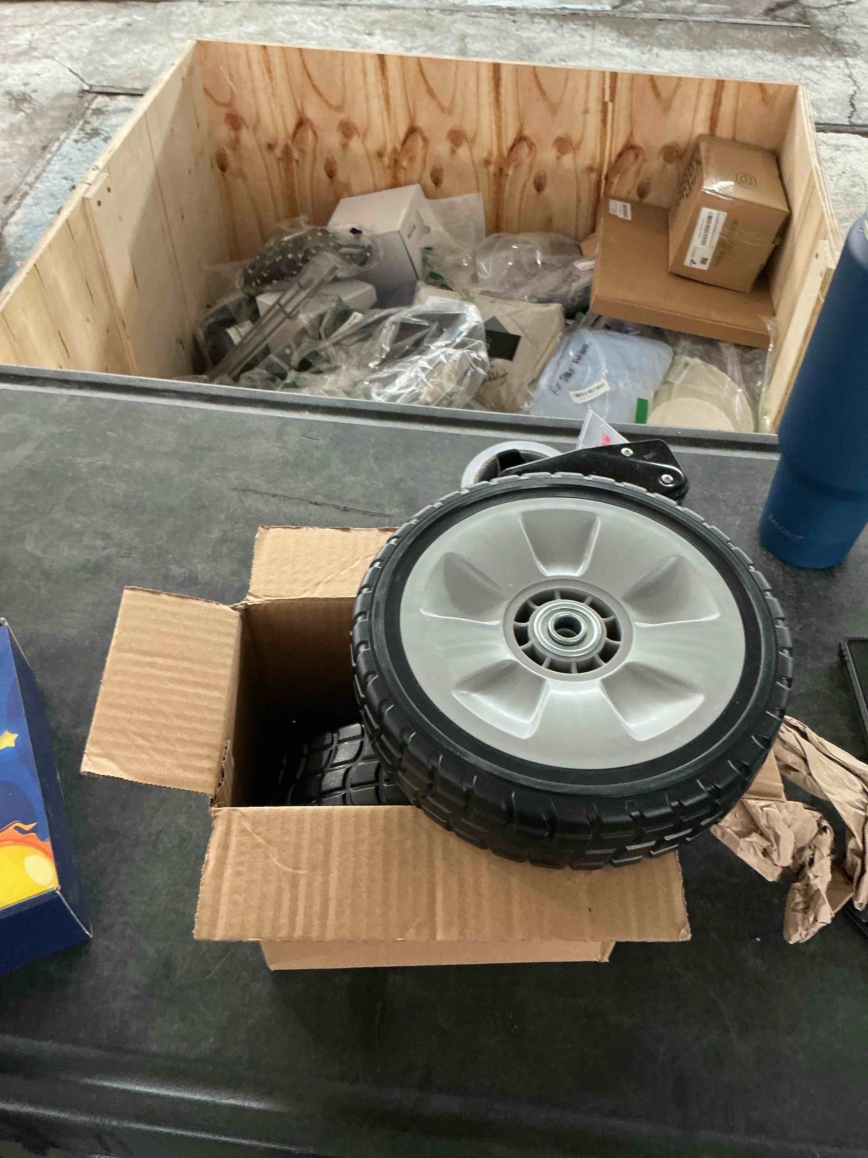 https://s3.amazonaws.com/lotting-images-prod/NonstopDeals/PNK3238872_1758653927677.jpeg