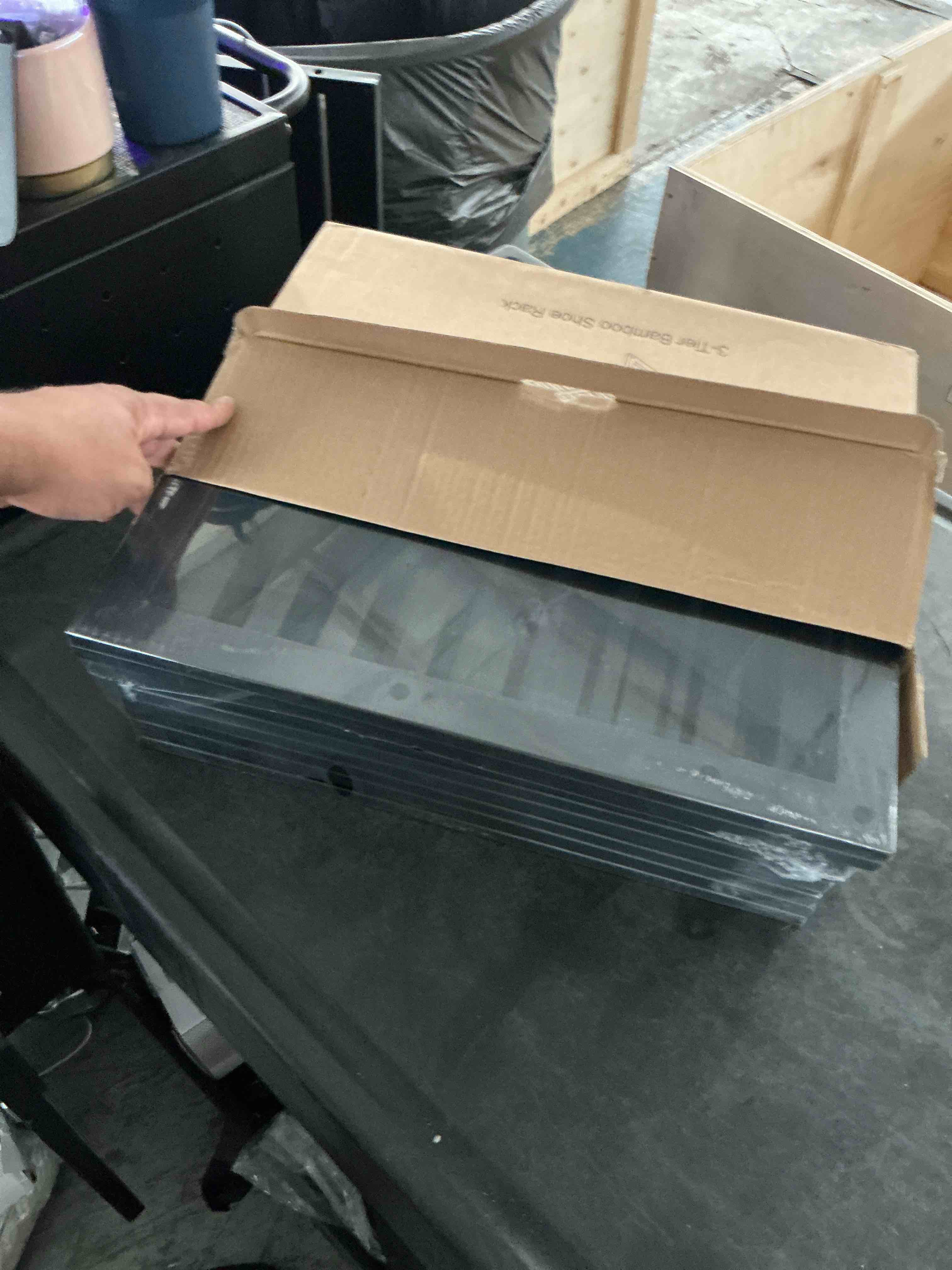 https://s3.amazonaws.com/lotting-images-prod/NonstopDeals/PNK3238904_1758662970226.jpeg