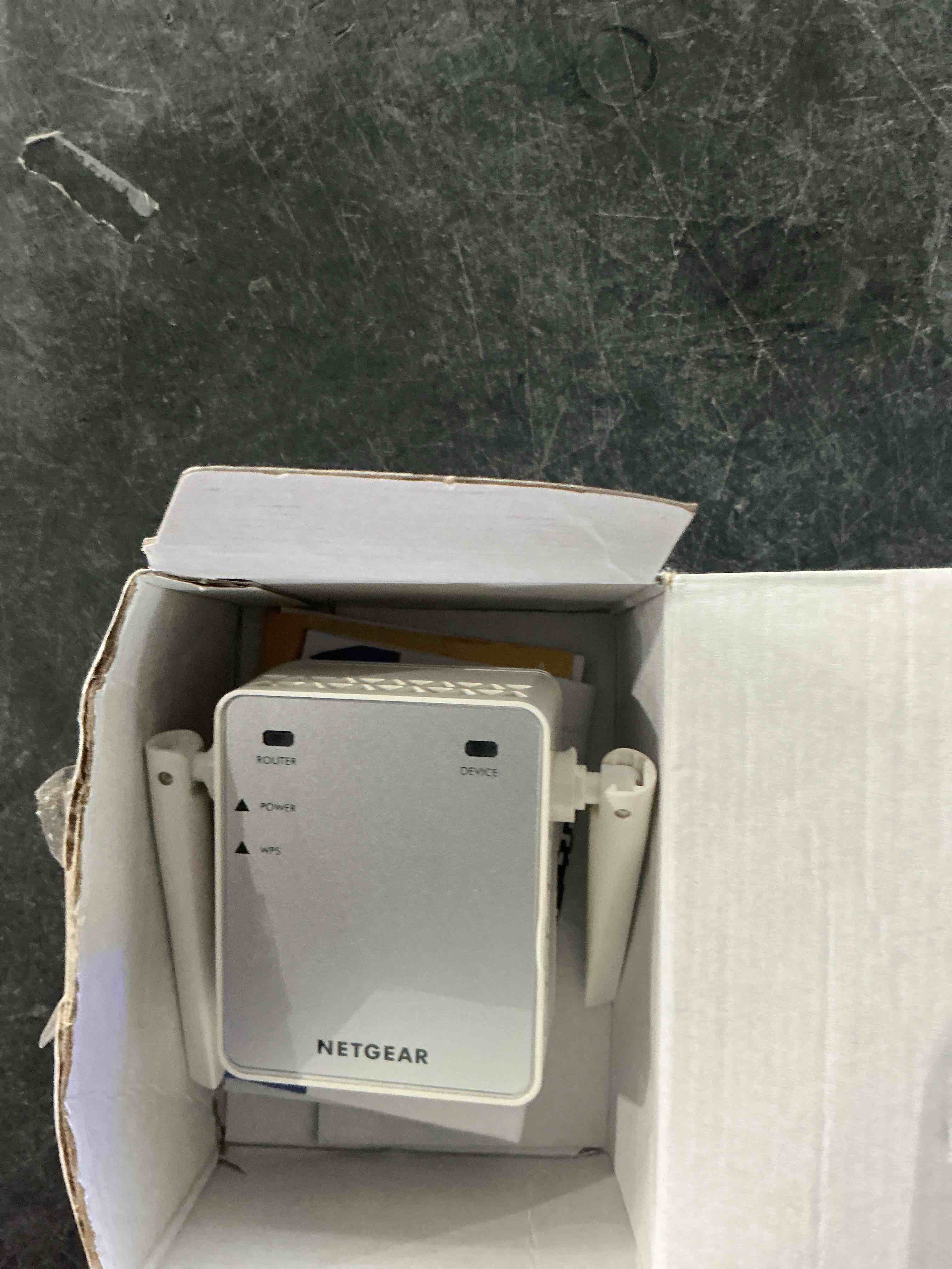 https://s3.amazonaws.com/lotting-images-prod/NonstopDeals/PNK3238907_1758663287295.jpeg