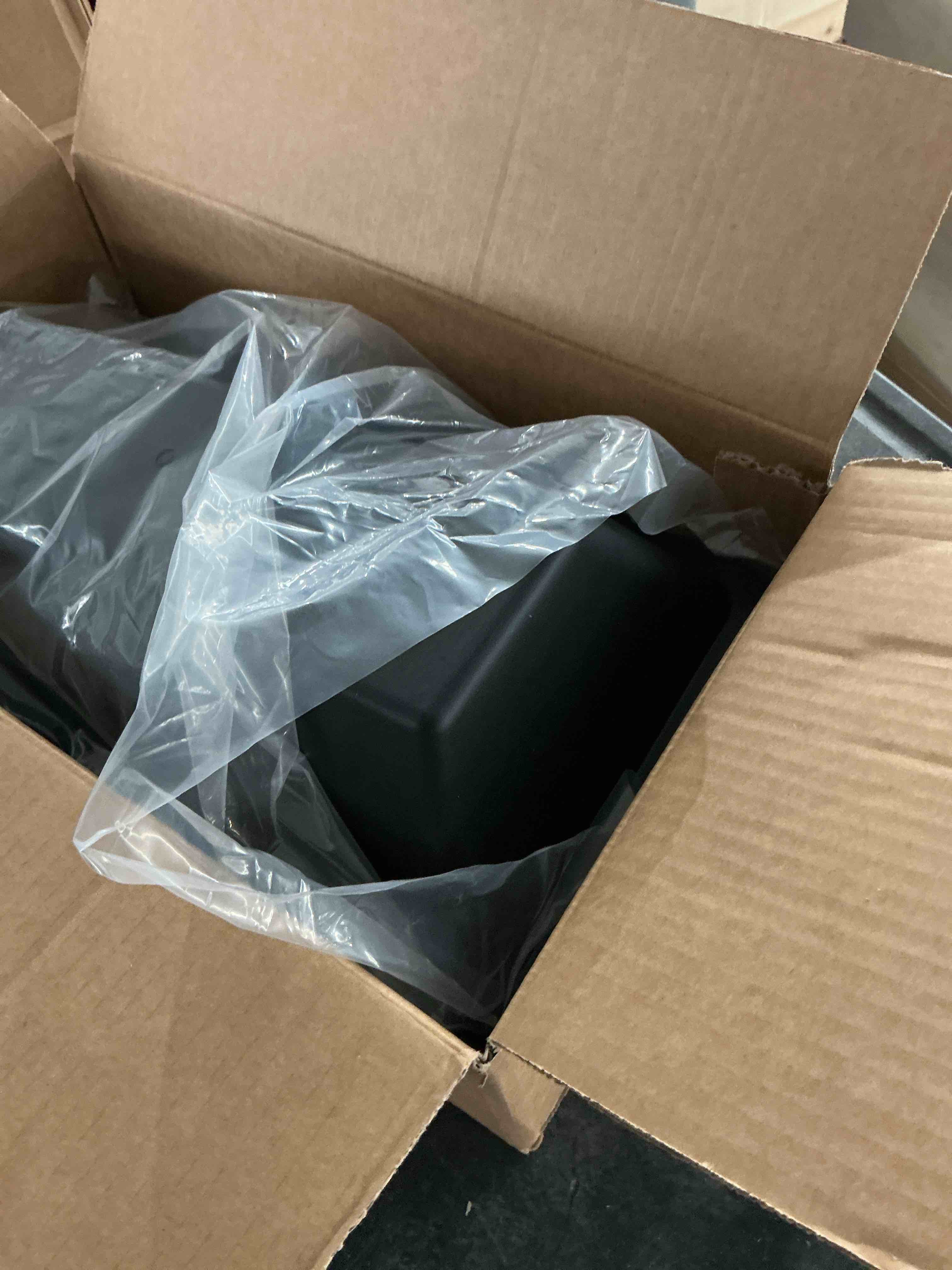 https://s3.amazonaws.com/lotting-images-prod/NonstopDeals/PNK3238988_1758747611286.jpeg